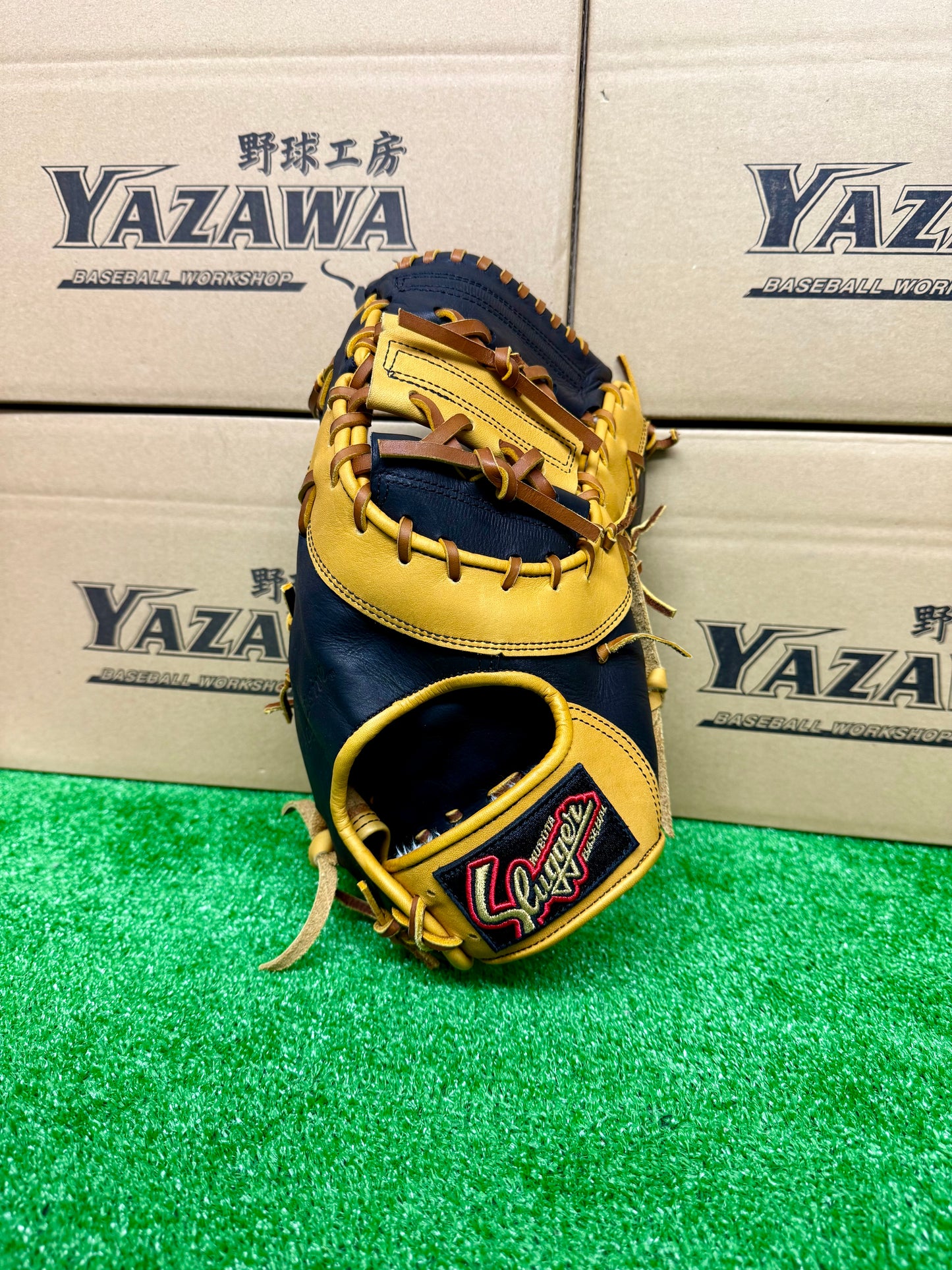 久保田スラッガー　軟式ファーストミット　KSF-733　ブラック×タン【型付け済み】