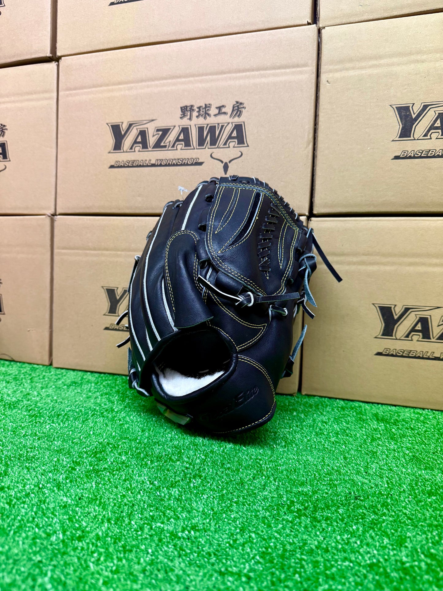 ミズノ　硬式投手用グラブ　1AJGH29501　ブラック【型付け済み】