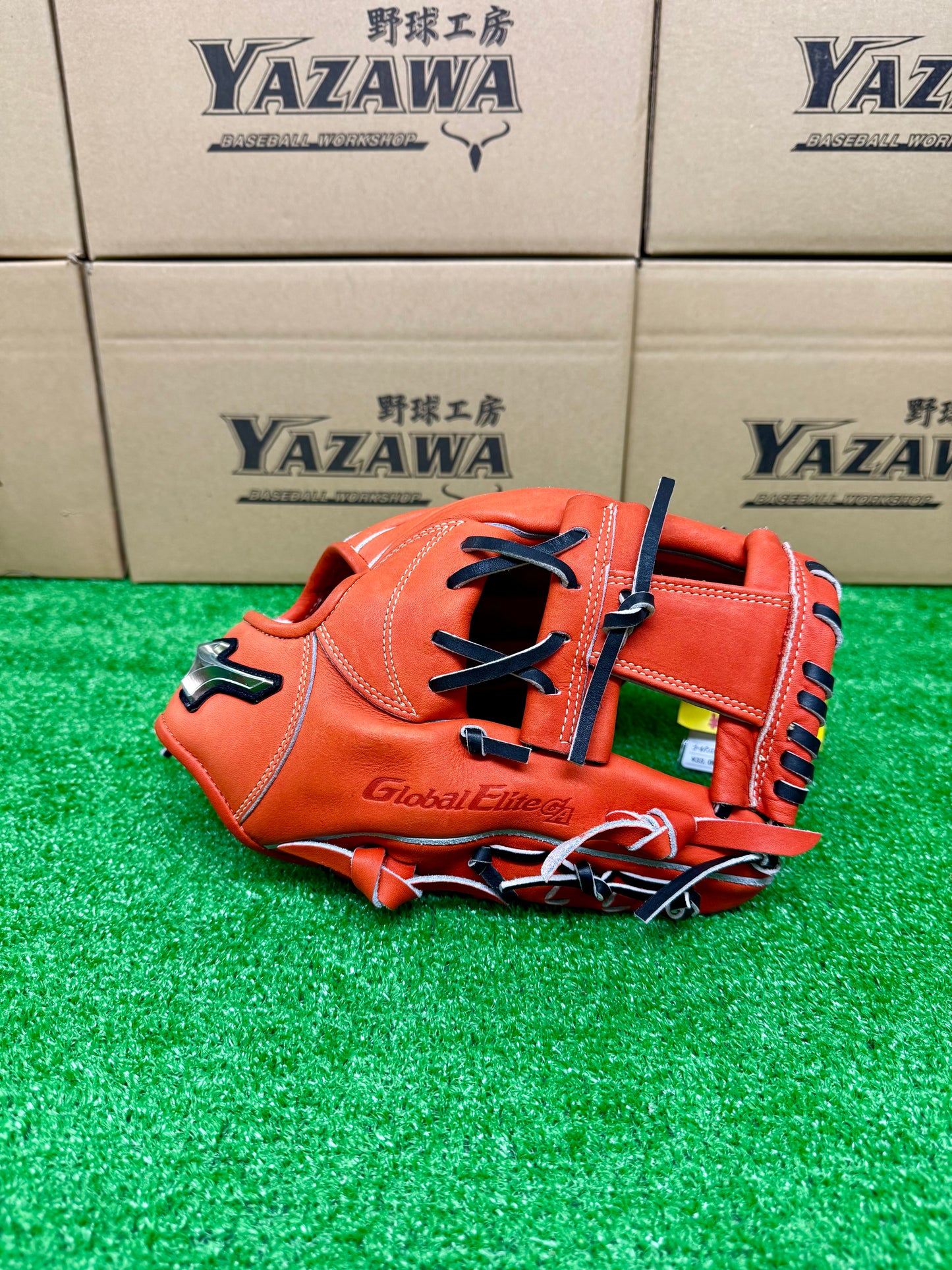 ミズノ　ゴールデンエイジ硬式オールラウンド用グラブ　1AJGA28400　スプレンディッドオレンジ