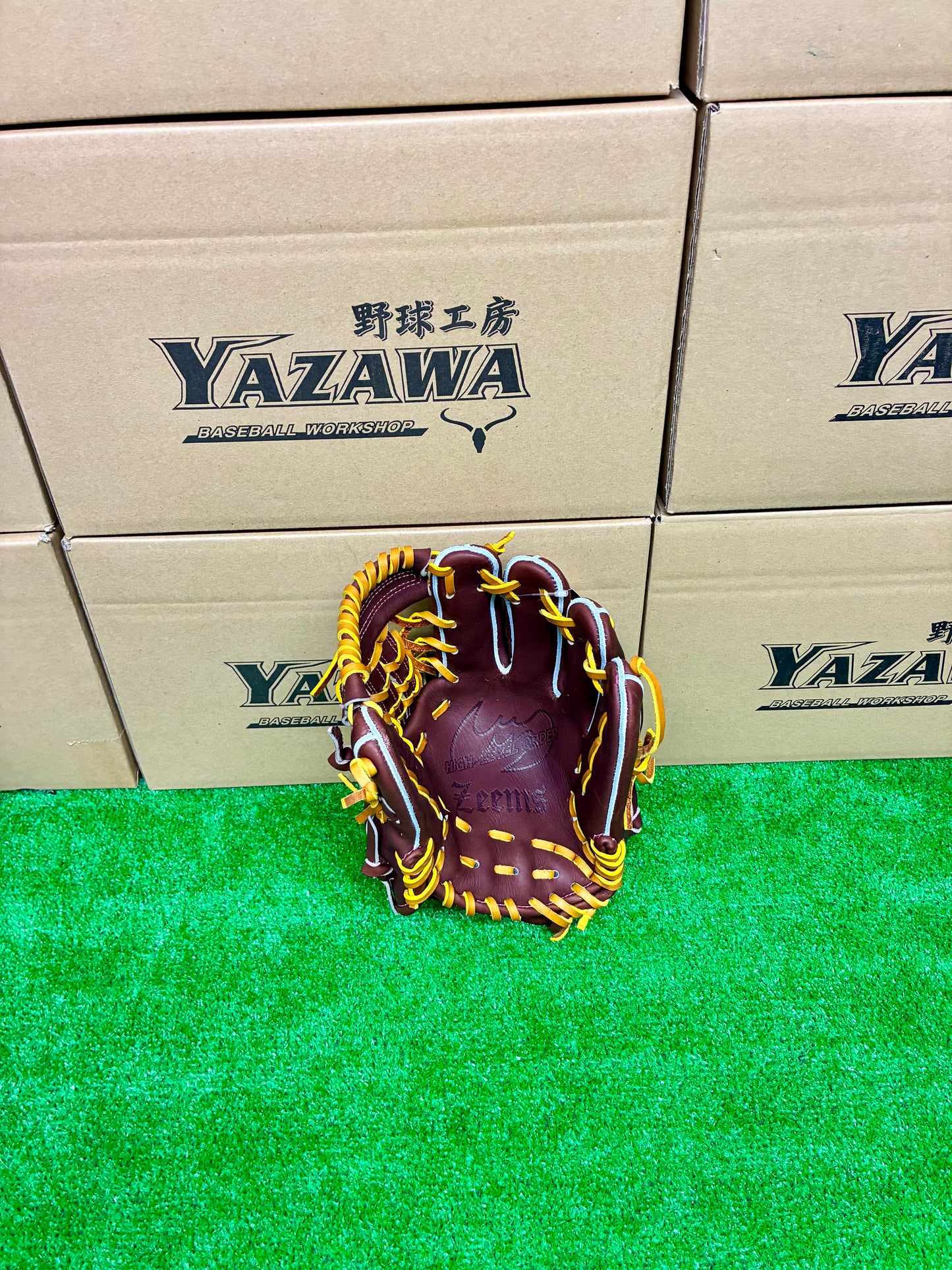 Zeems　限定少年軟式用　28CJN5　中型　チョコ×タン