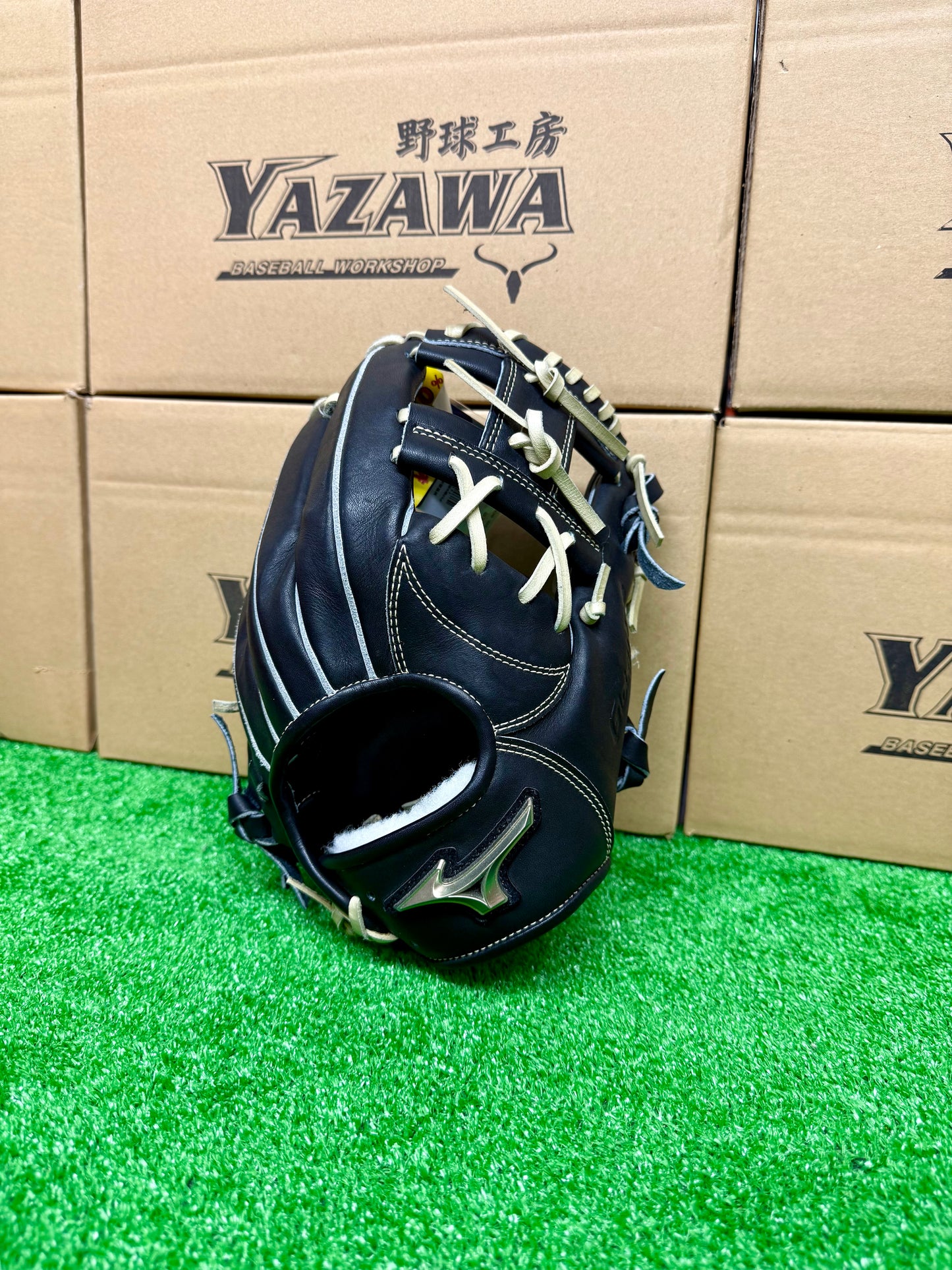 ミズノ　硬式内野手用グラブ　1AJGH28503　ブラック×ブロンド【型付け済み】