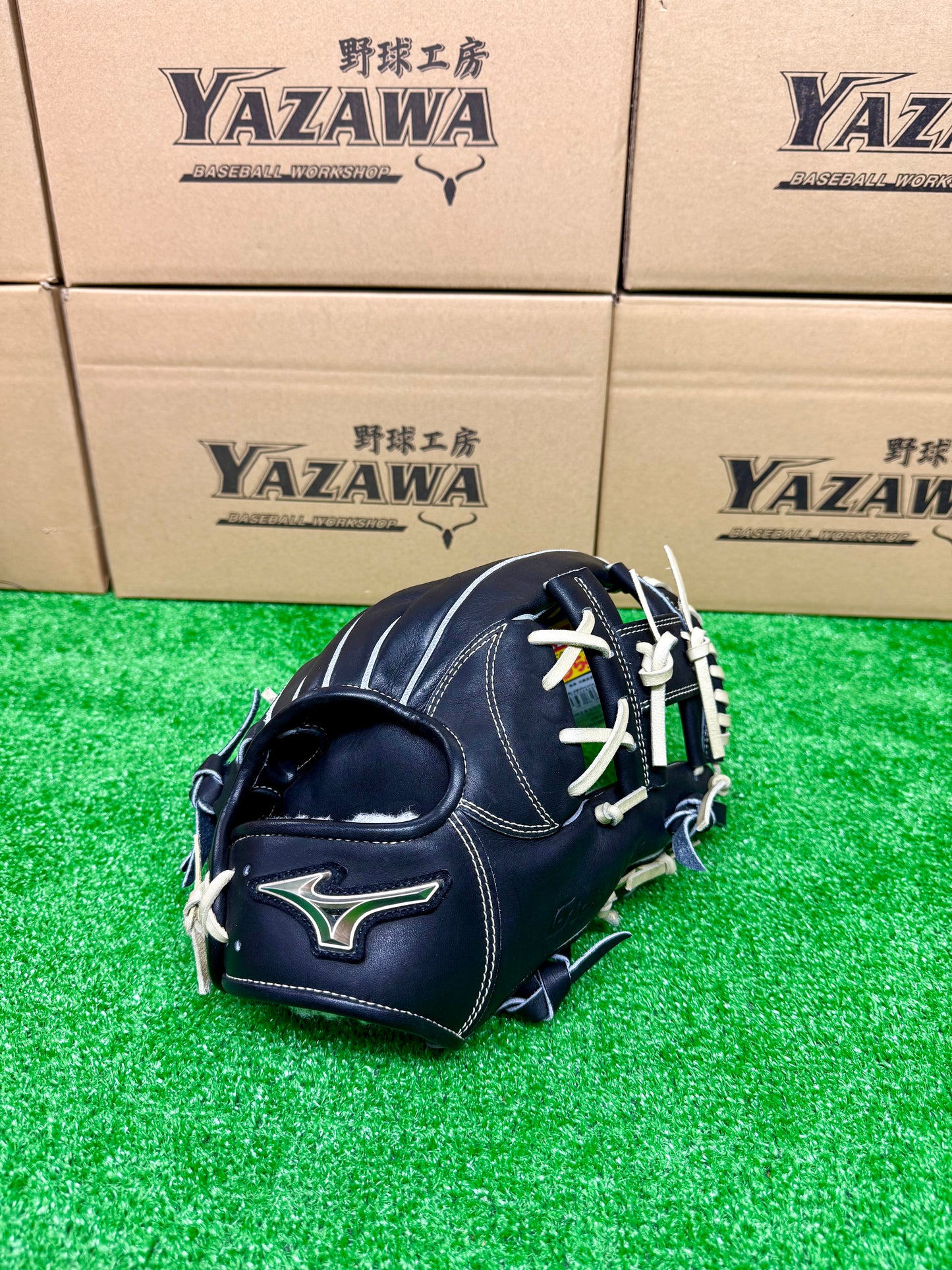 ミズノ　硬式内野手用グラブ　1AJGH28503　ブラック×ブロンド【型付け済み】
