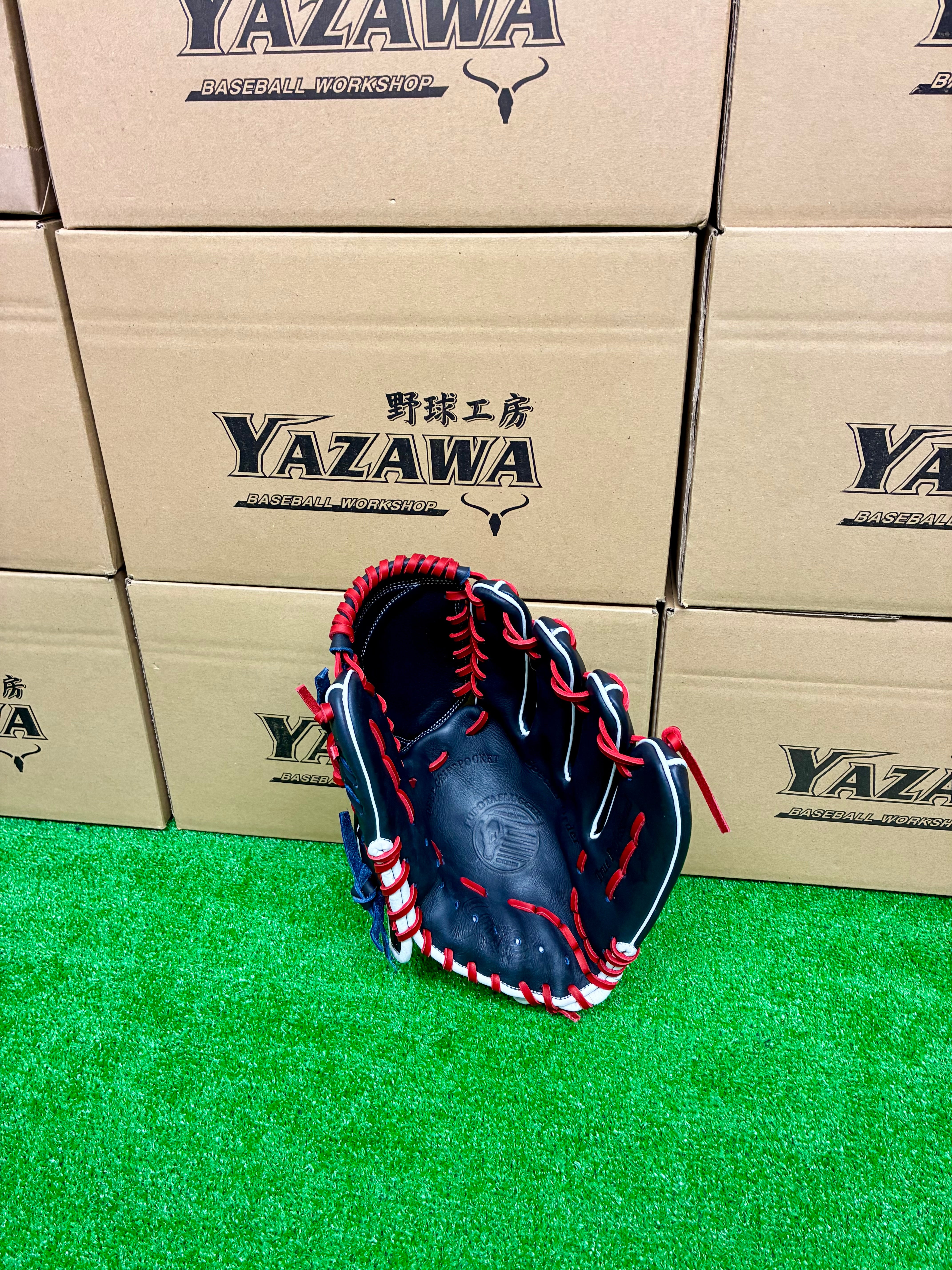 【型付け済/即戦力】久保田スラッガー 店舗別注 限定軟式 おまけ付き 久保田スラッガー 店舗別注【型付け済み】JAPANモデル投手用軟式グラブ