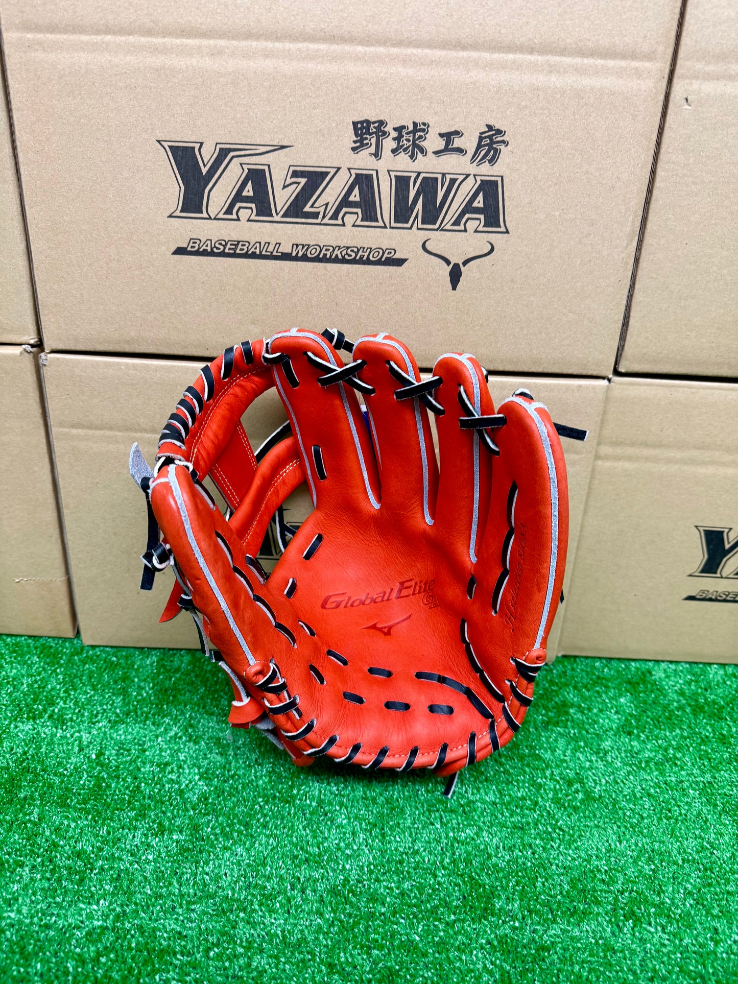 ミズノ　ゴールデンエイジ硬式オールラウンド用グラブ　1AJGA28400　スプレンディッドオレンジ