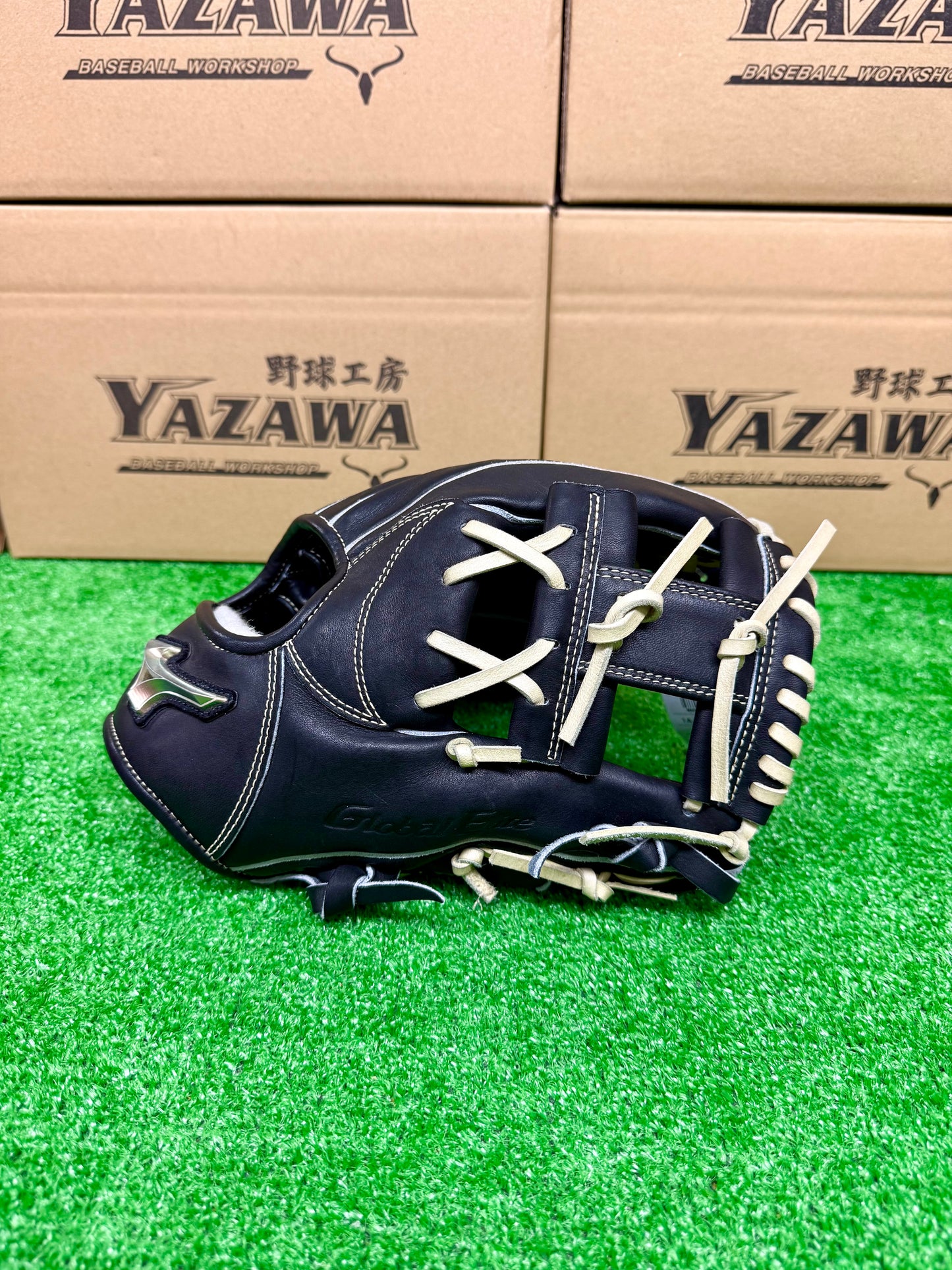 ミズノ　硬式内野手用グラブ　1AJGH28503　ブラック×ブロンド【型付け済み】