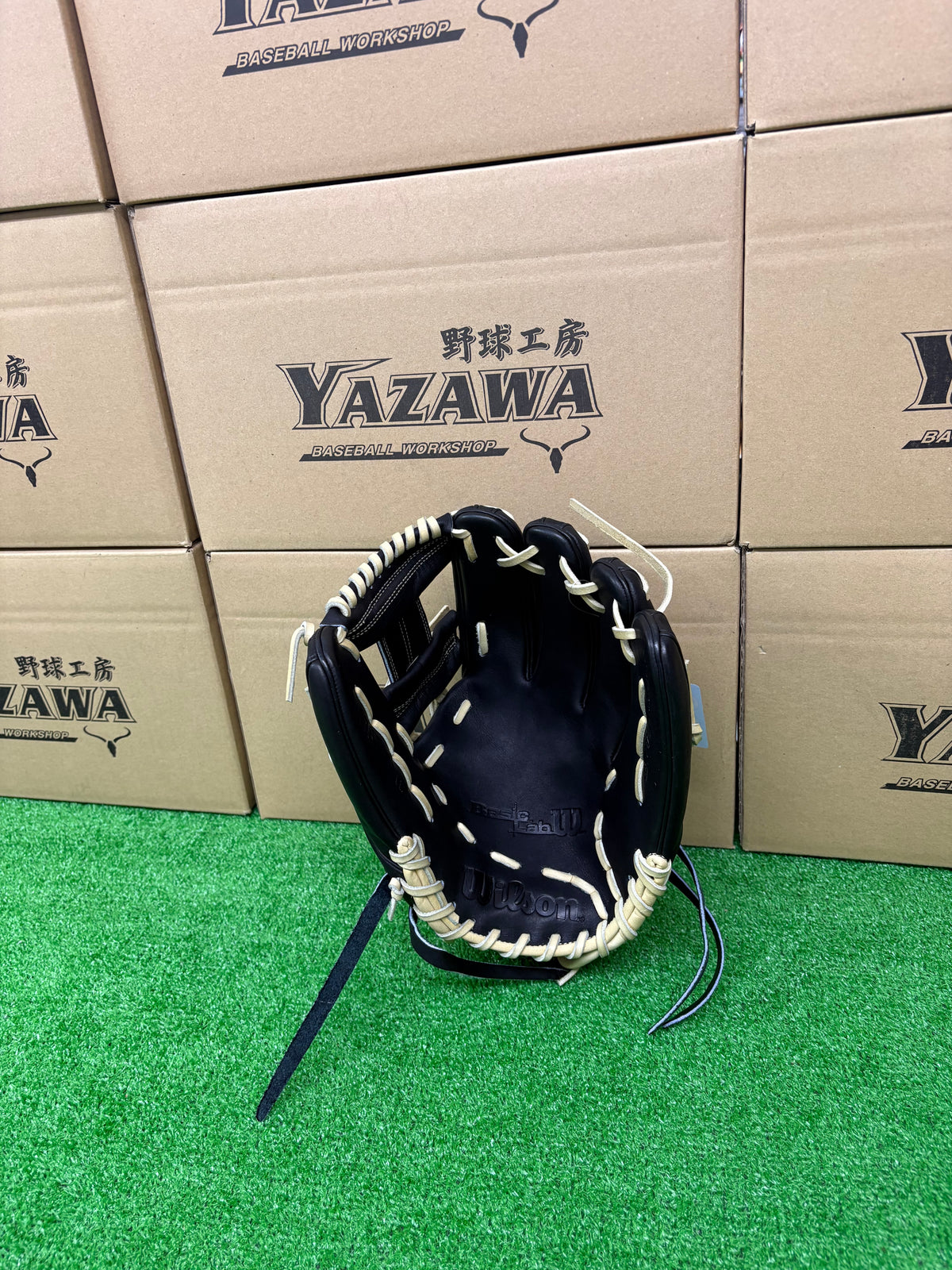 Wilson　軟式内野手用グラブ 【1787型】　ブラック