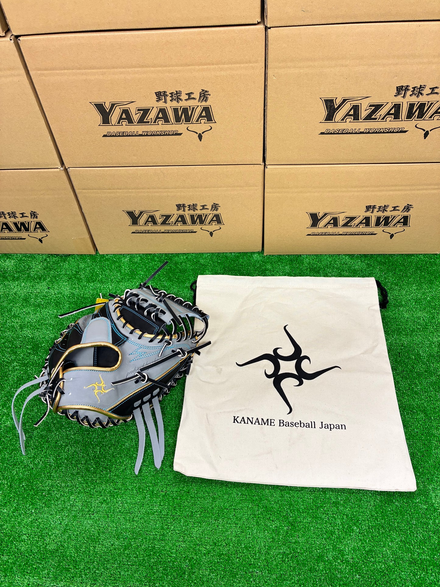 要～KANAME~　限定軟式キャッチャーミット　TYPE-C20R　ブラック×グレー×ライトブルー×ゴールド