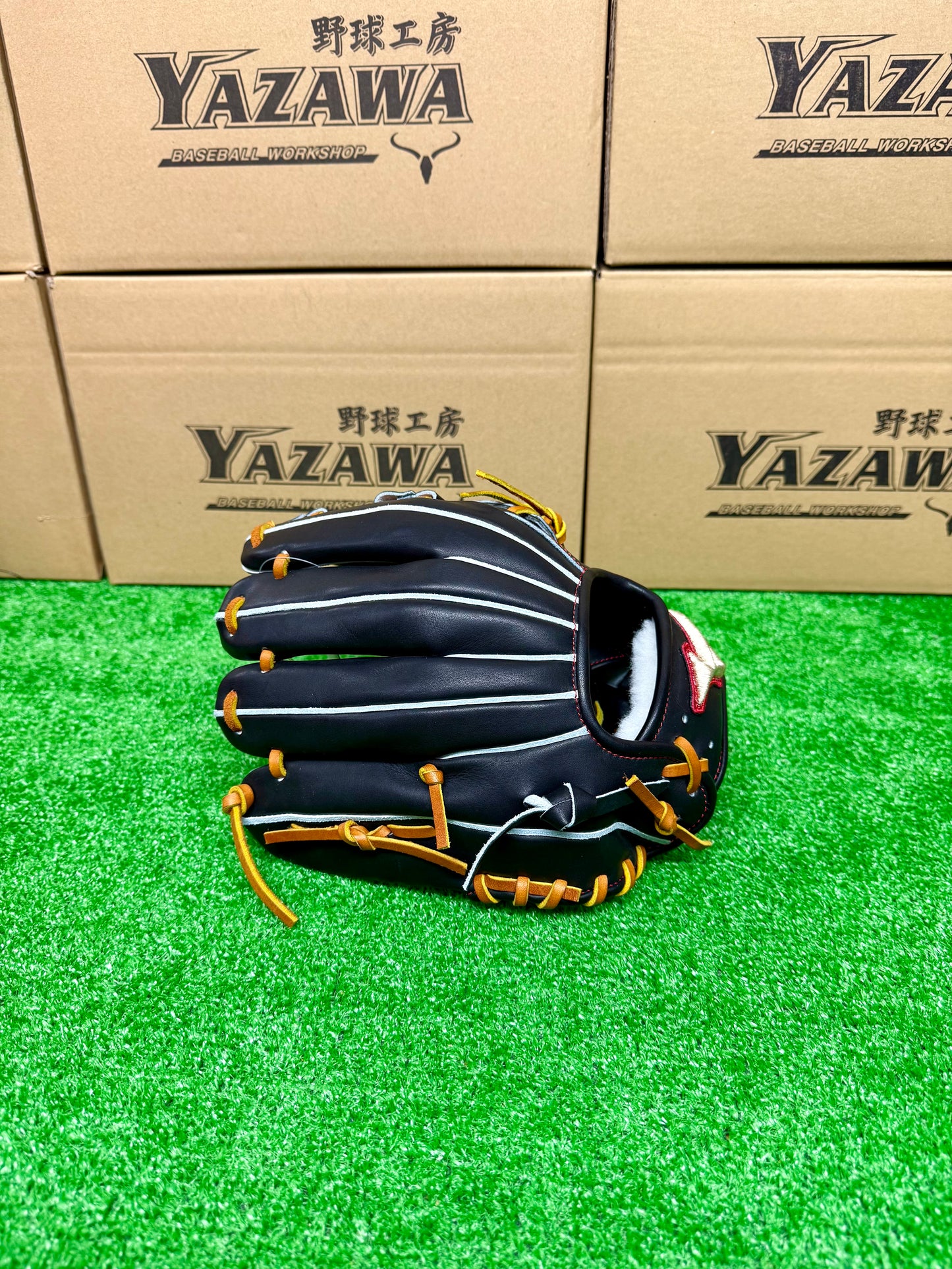 ミズノ　硬式内野手用グラブ　1AJGH32303　ブラック×コルク