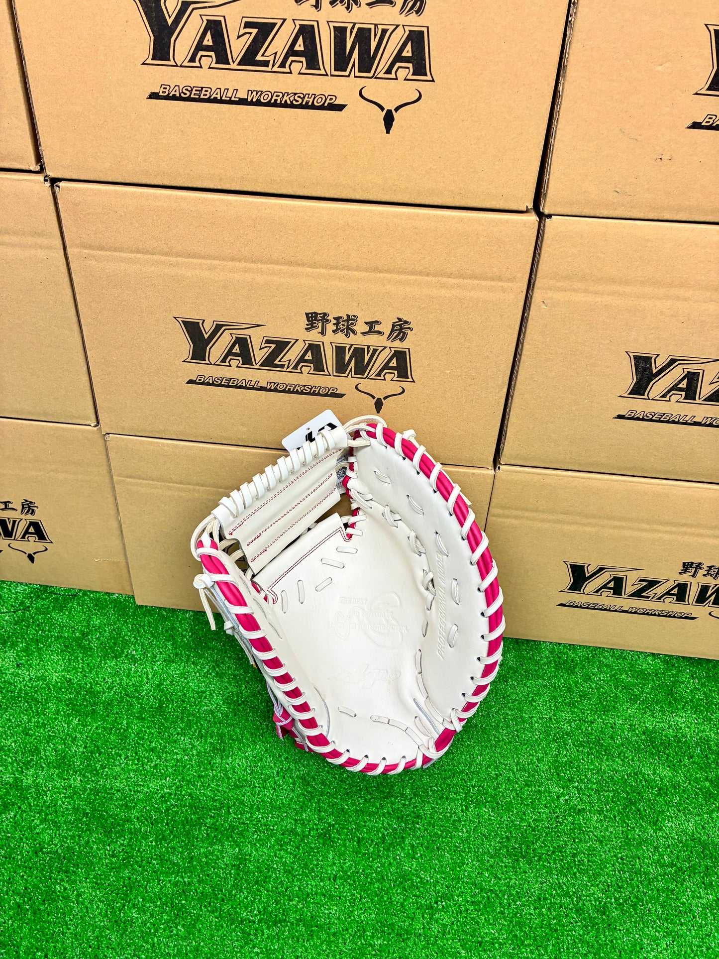 ハタケヤマ　限定軟式ソフト用キャッチャーミット　2026PRO-105B　ホワイト×ピンク