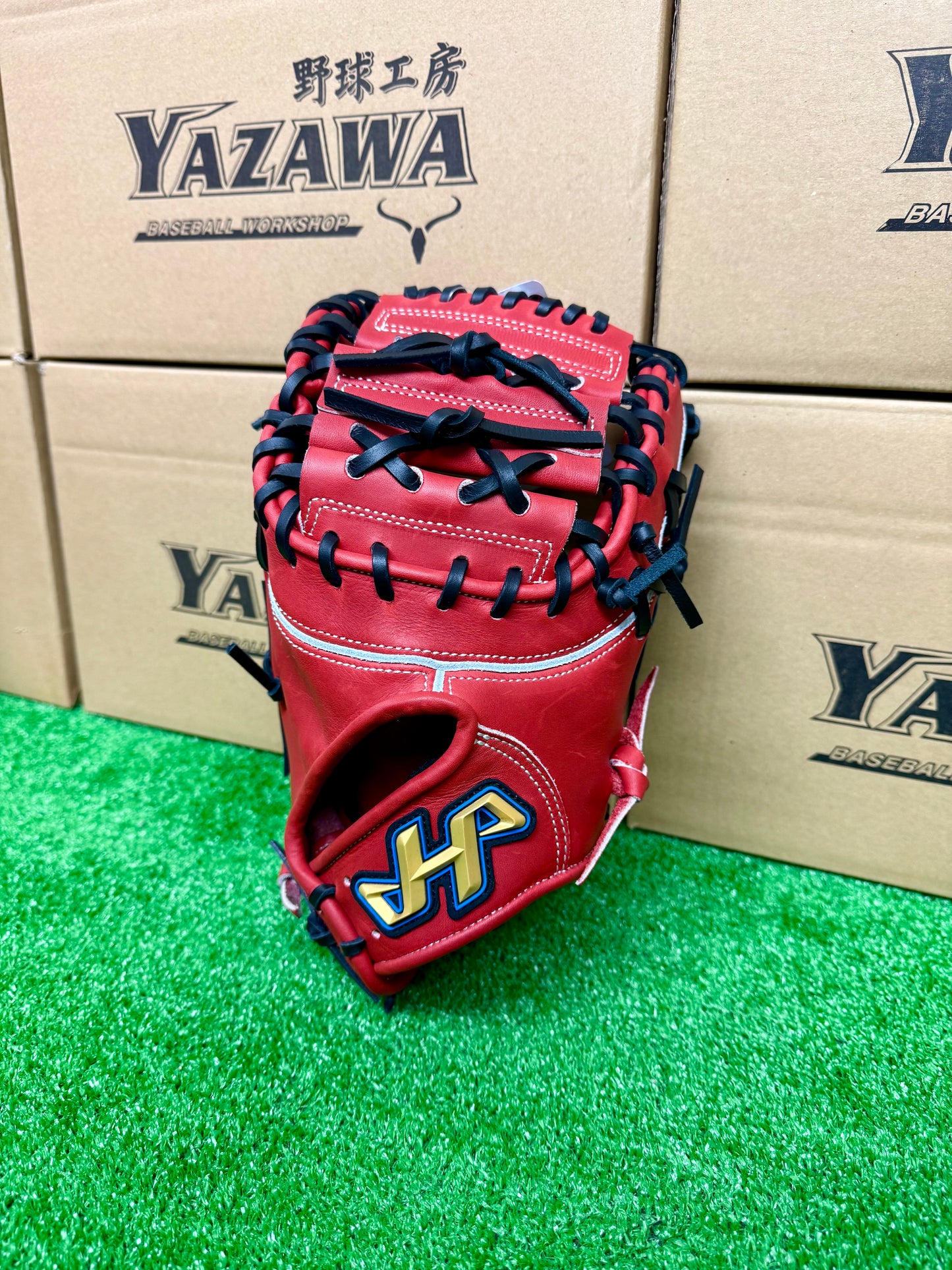 ハタケヤマ　少年軟式用ファーストミット　TH-JFR　レッド×ブラック