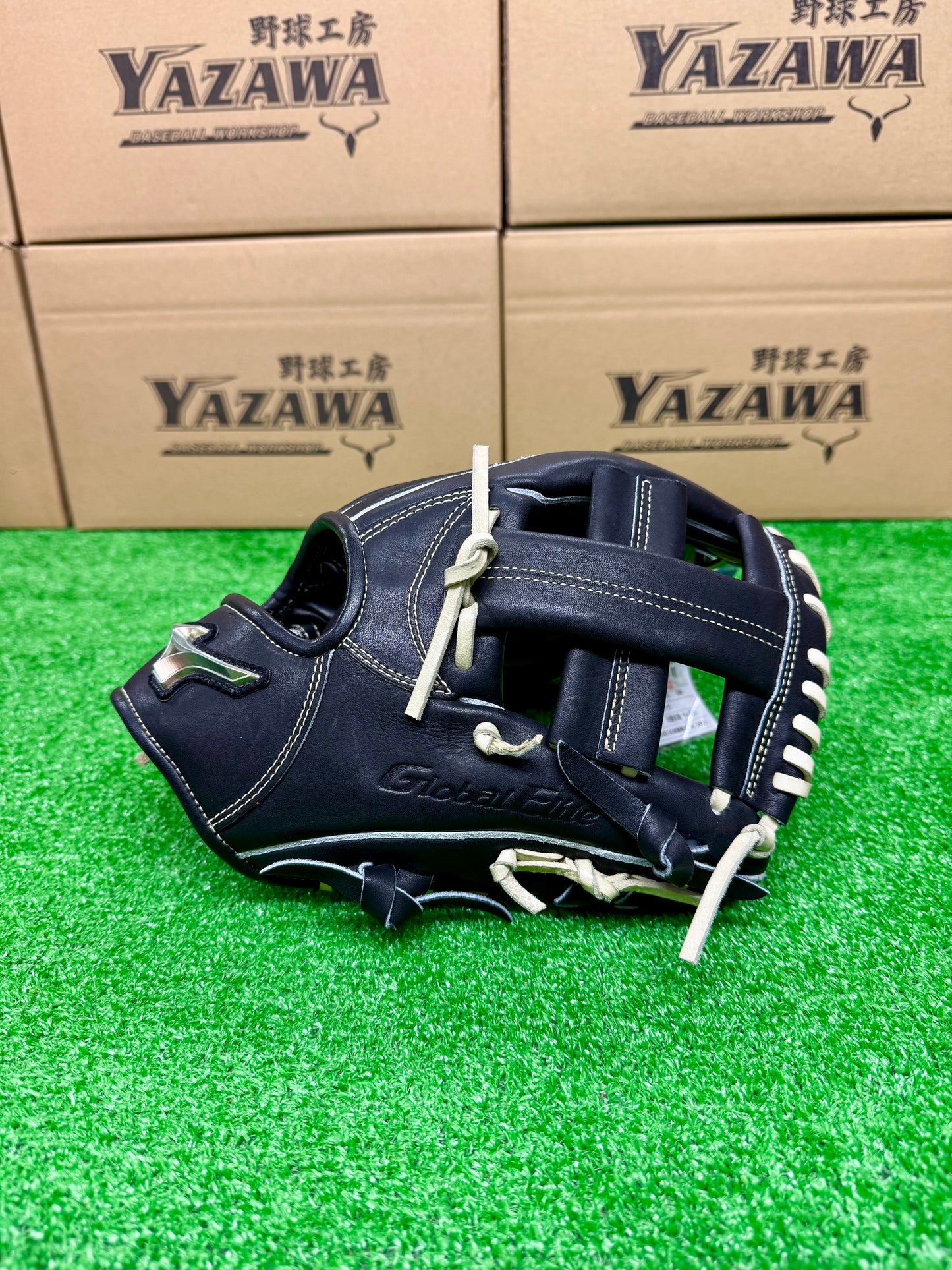 ミズノ　硬式内野手用グラブ　1AJGH28513　ブラック×ブロンド