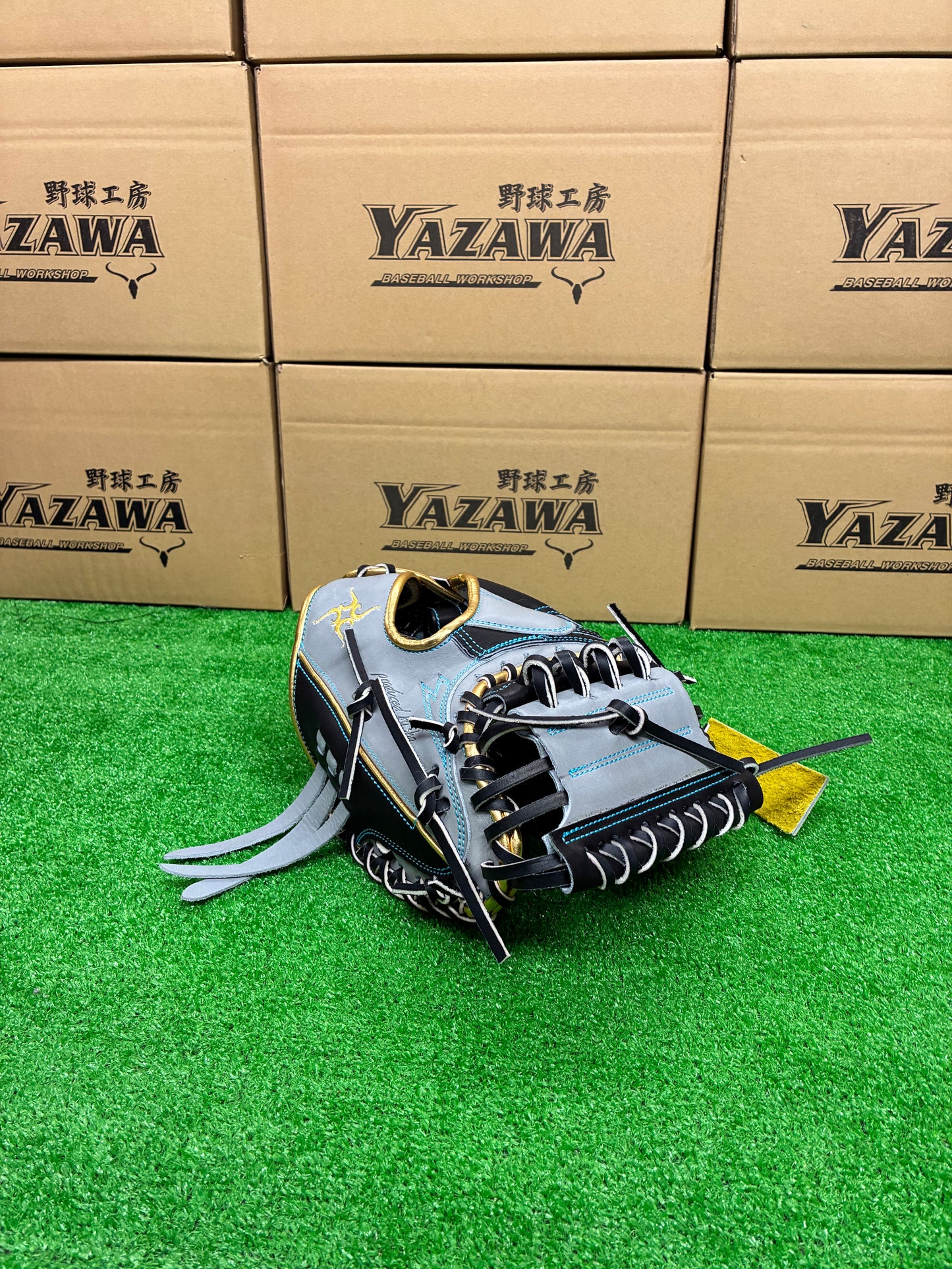 要～KANAME~　限定軟式キャッチャーミット　TYPE-C20R　ブラック×グレー×ライトブルー×ゴールド