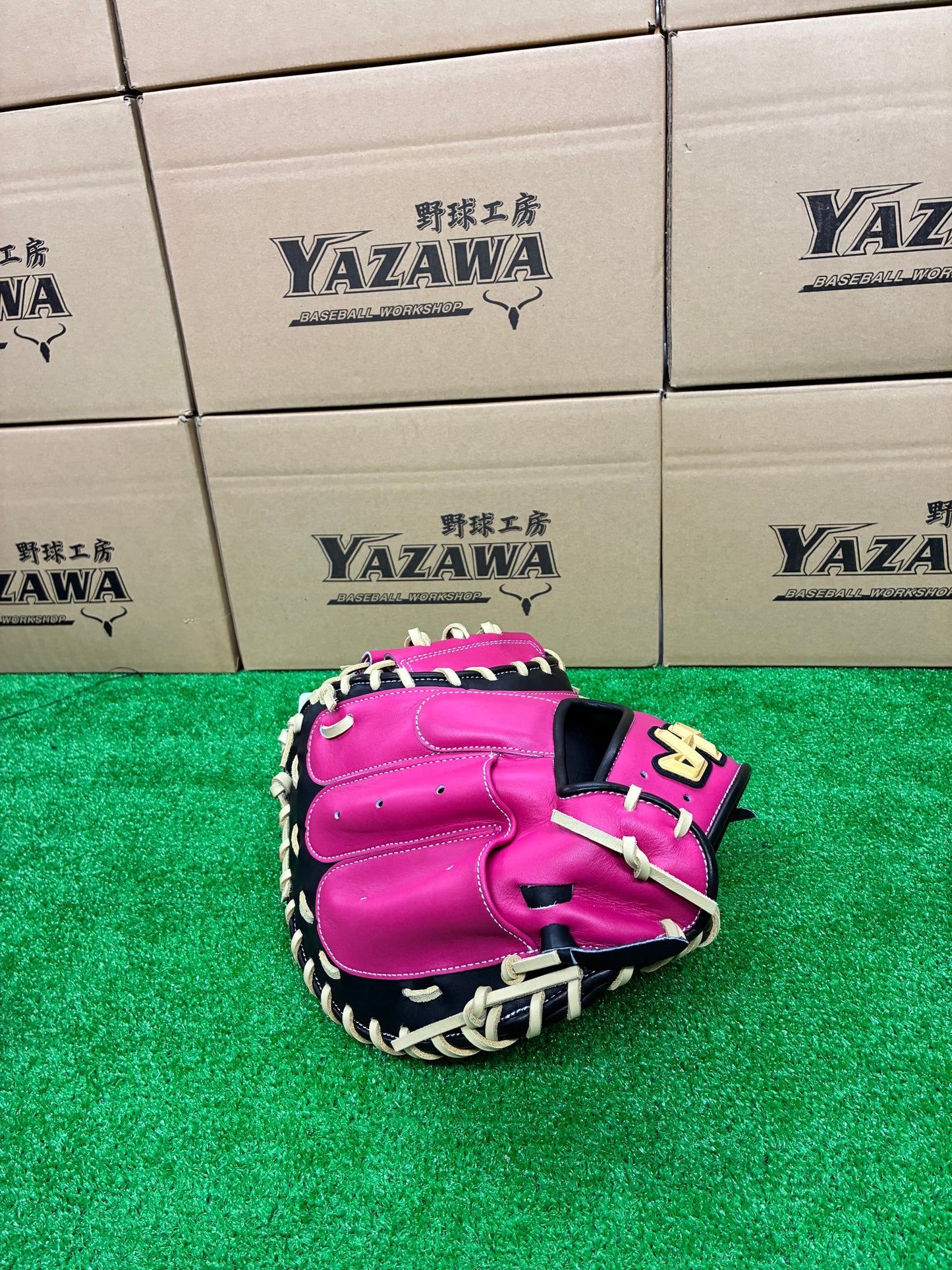 ハタケヤマ　限定軟式キャッチャーミット　2026 PRO-M9 G　ピンク×ブラック