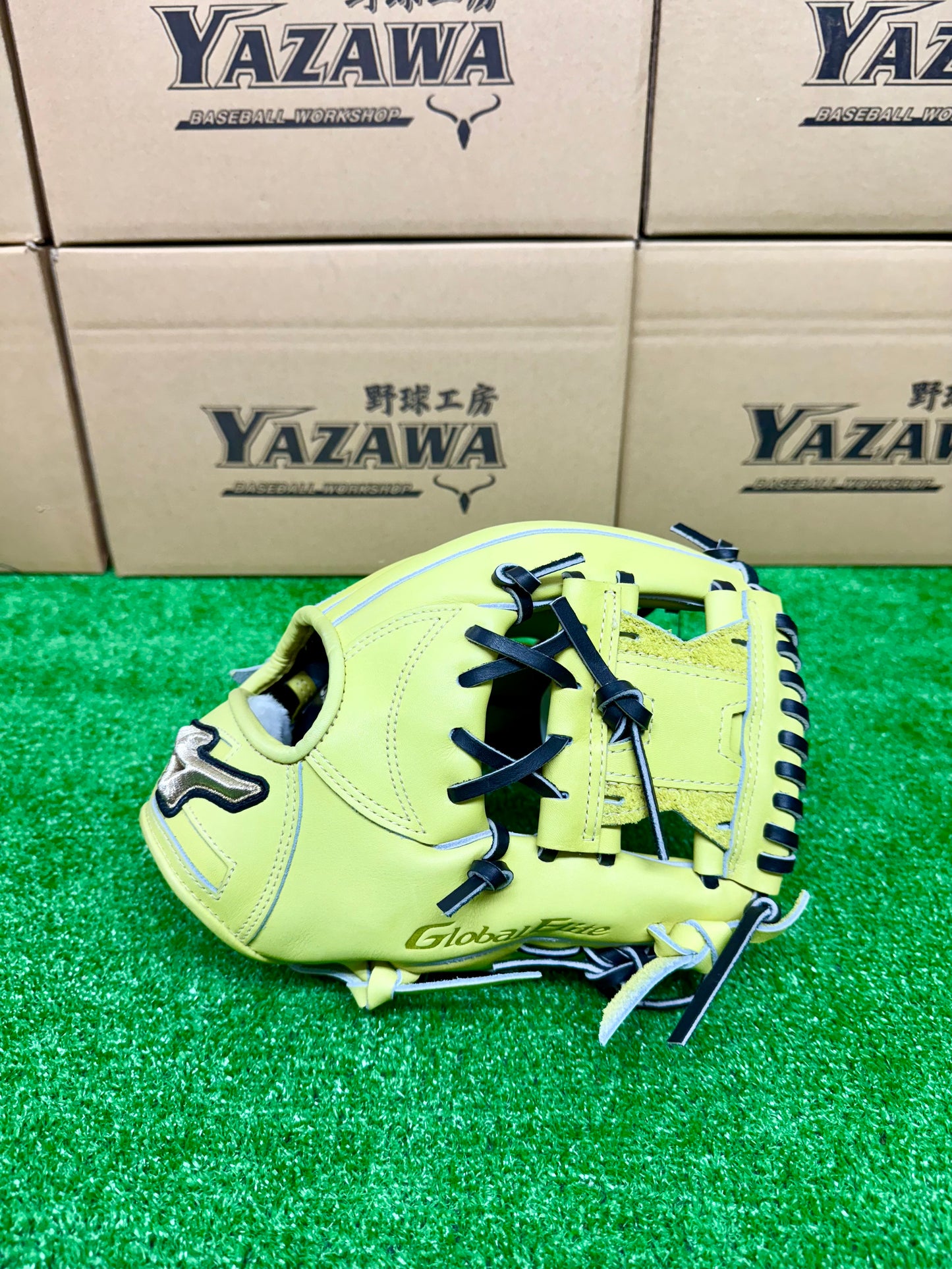 ミズノ　硬式内野手用グラブ　1AJGH30203　ナチュラルライム　（ショート、セカンド対応）