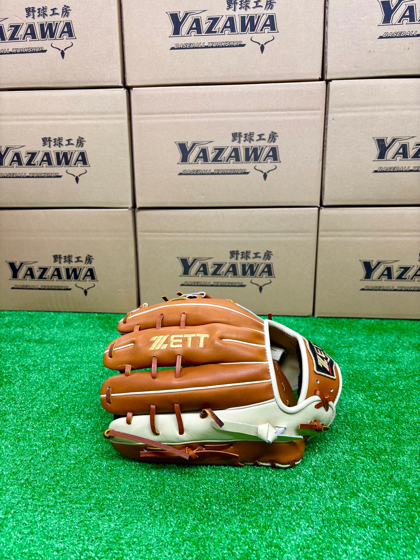 ZETT　限定軟式内野手　二塁手・遊撃手用グラブ 　BRGB32556F　ゴールドブラウン×パステルブラウン