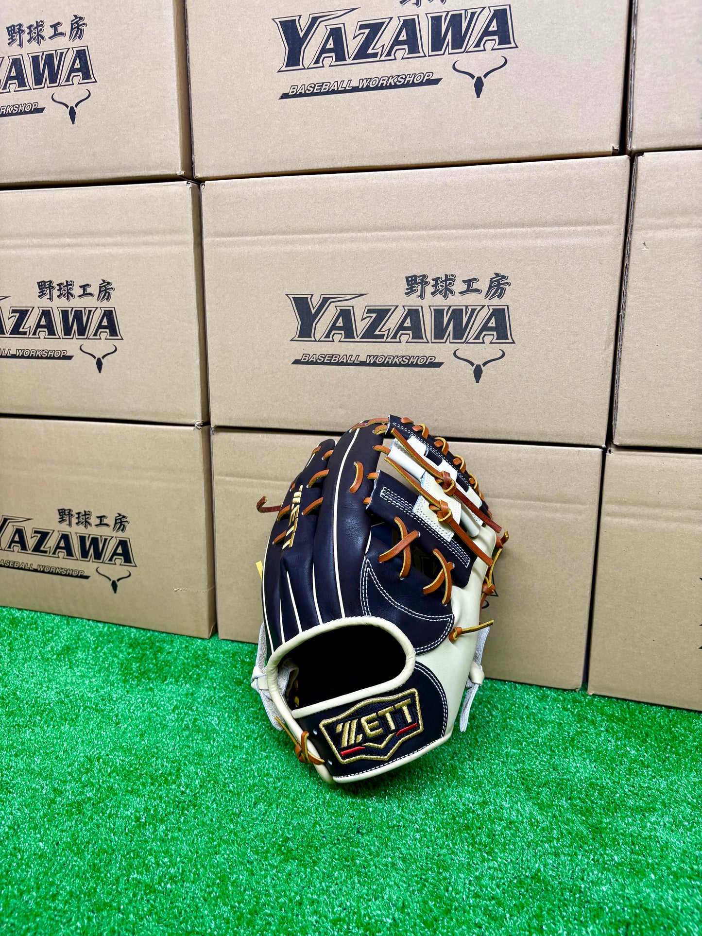 ZETT　限定軟式内野手　二塁手・遊撃手用グラブ　BRGB32556F　ブラウン×パステルブラウン