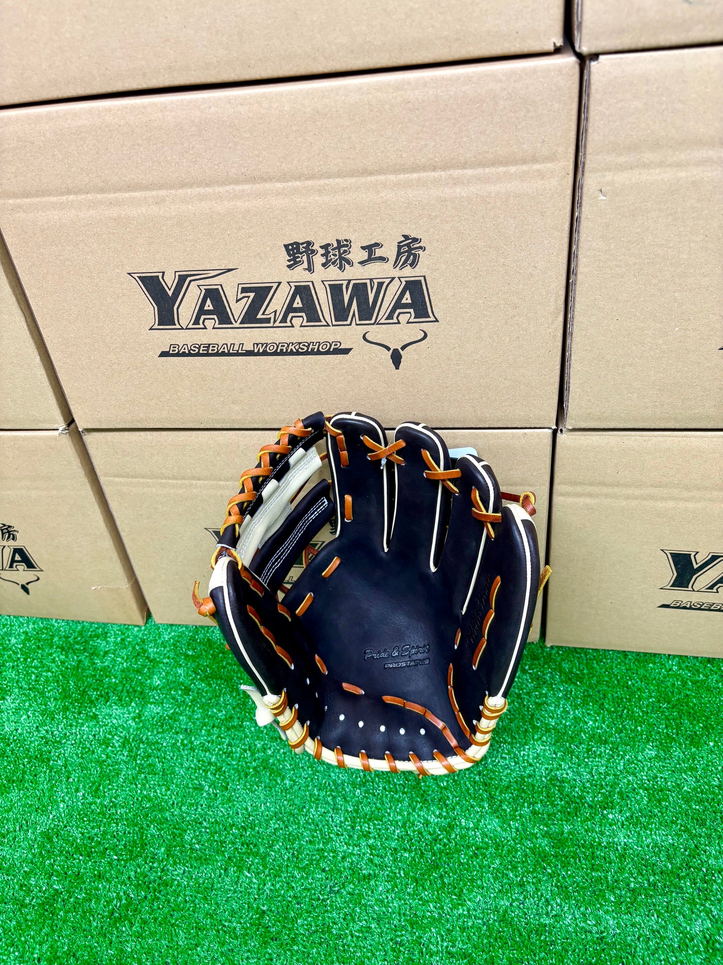 ZETT　限定軟式内野手　二塁手・遊撃手用グラブ　BRGB32556F　ブラウン×パステルブラウン