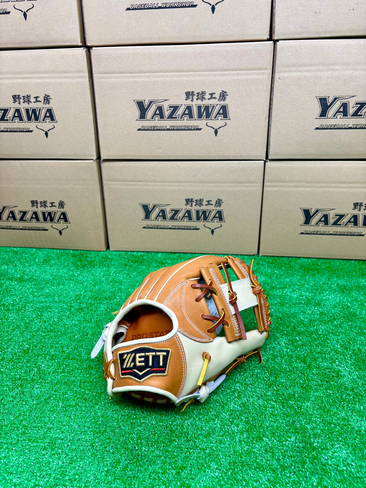 ZETT　限定軟式内野手　二塁手・遊撃手用グラブ　BRGB32576F　ゴールドブラウン×パステルブラウン