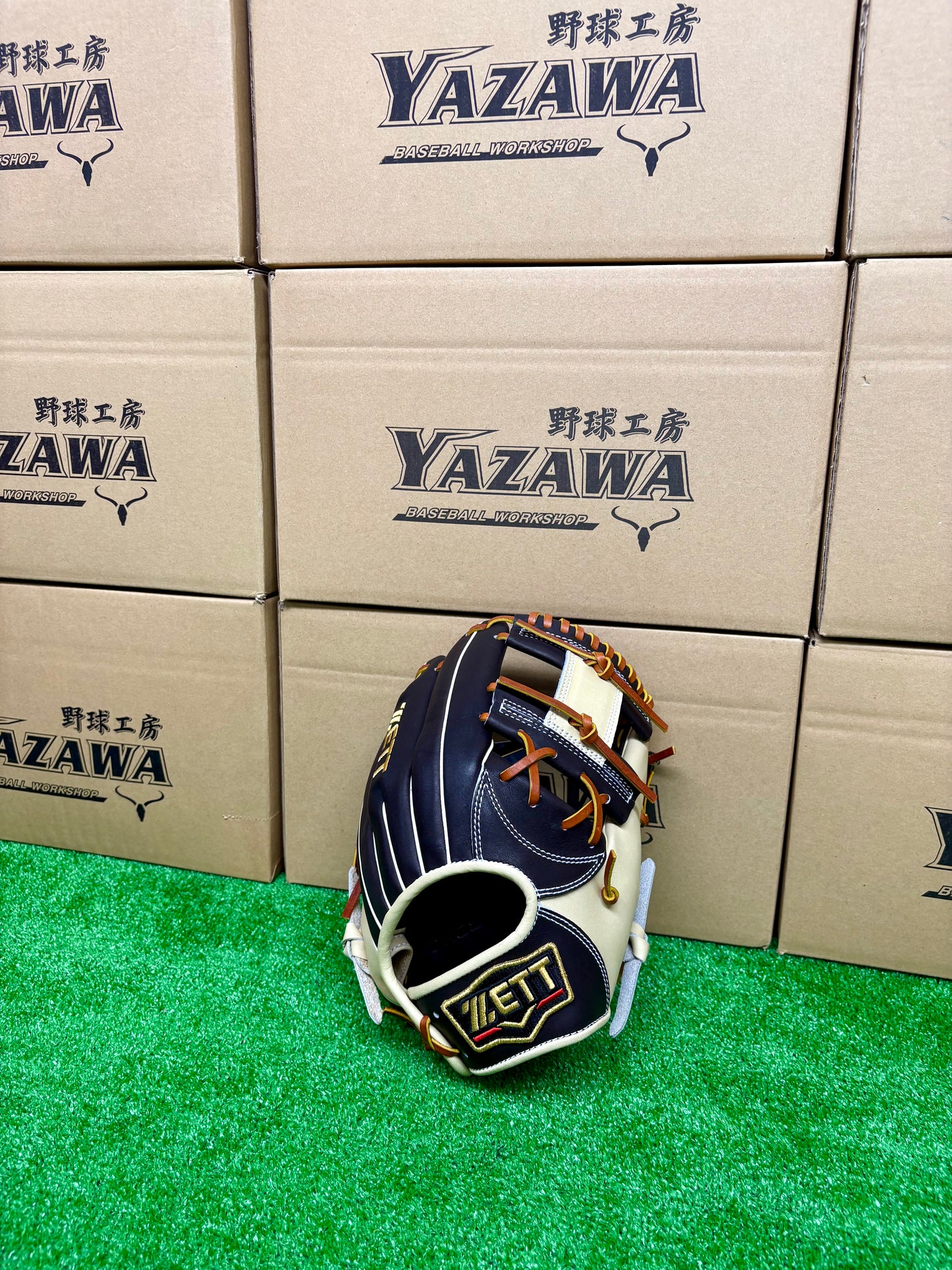 ZETT　限定軟式内野手　二塁手・遊撃手用グラブ　BRGB32576F　ブラウン×パステルブラウン