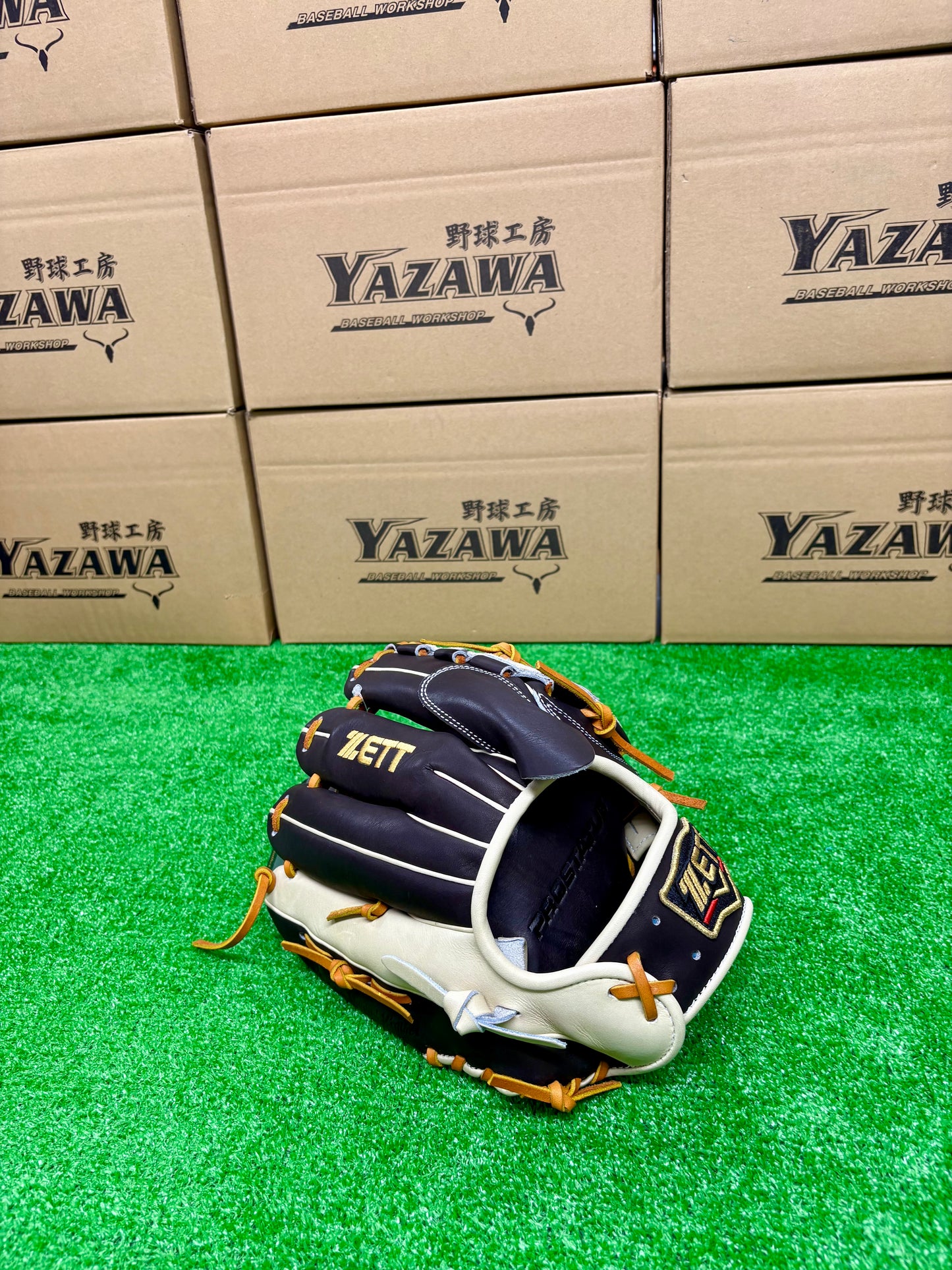 ZETT　限定軟式投手用グラブ　BRGB32511F　ブラウン×パステルブラウン