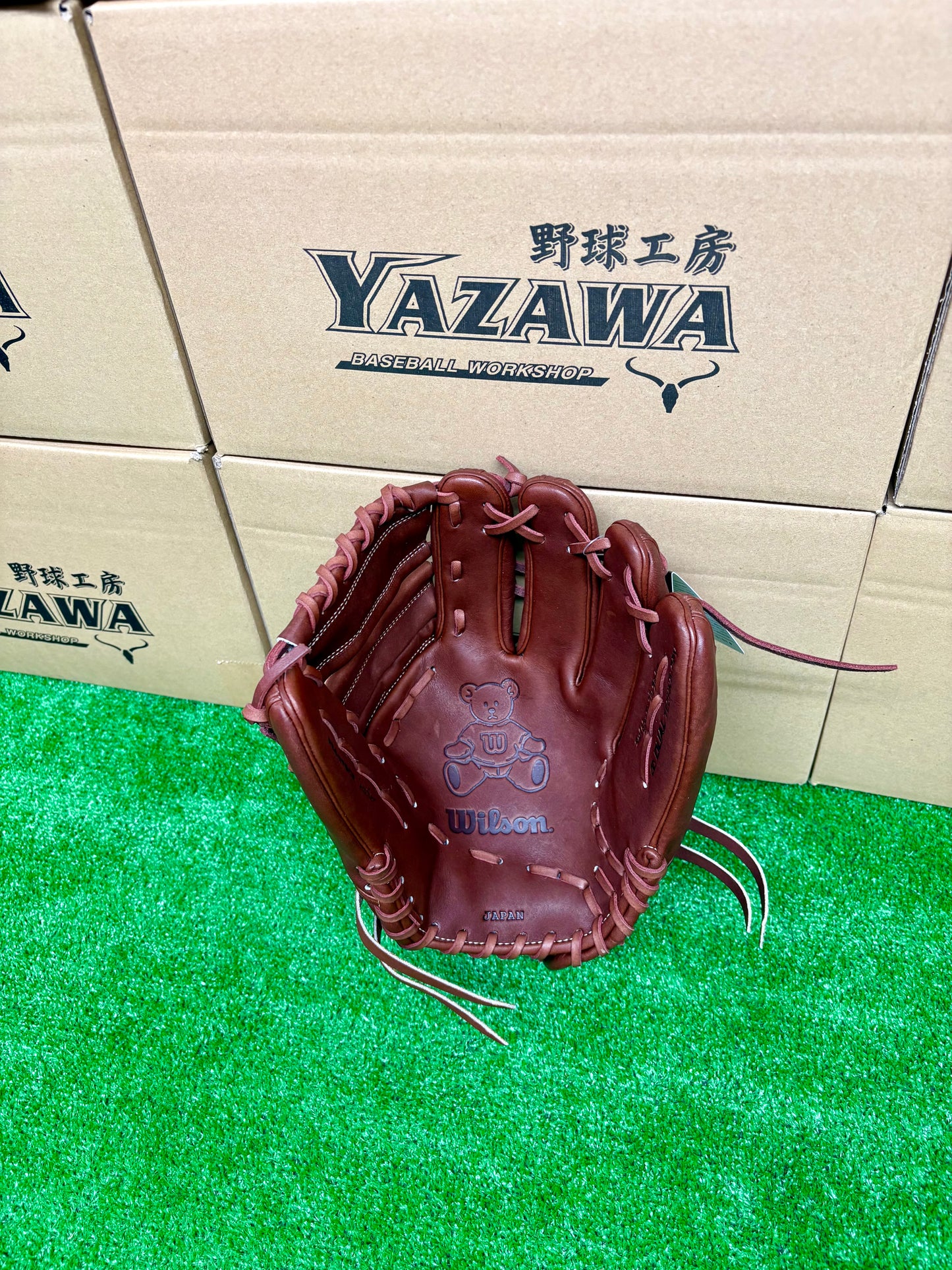 Wilson　硬式投手用グラブ　33型 ウォルナット