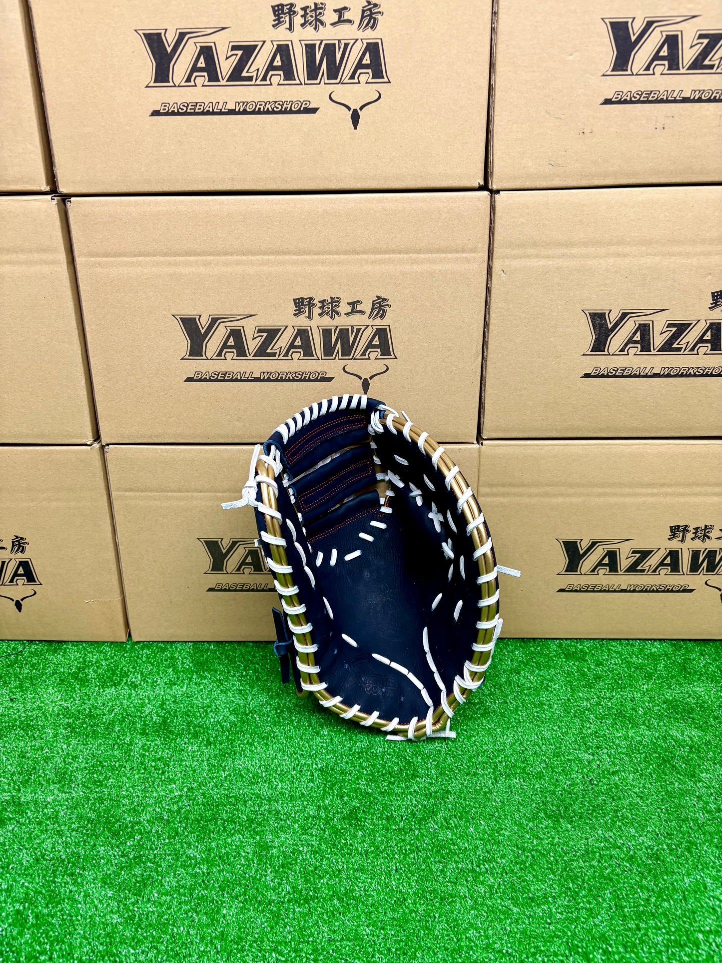 久保田スラッガー　店舗別注【型付け済み】JAPANモデル軟式ファーストミット　KSF-733　KSブラック×ホワイト