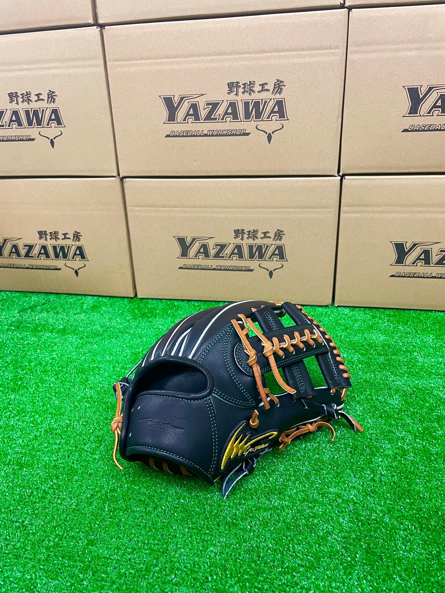 IPセレクト 硬式内野手用グラブ  ブラック×タン  親指ラベル