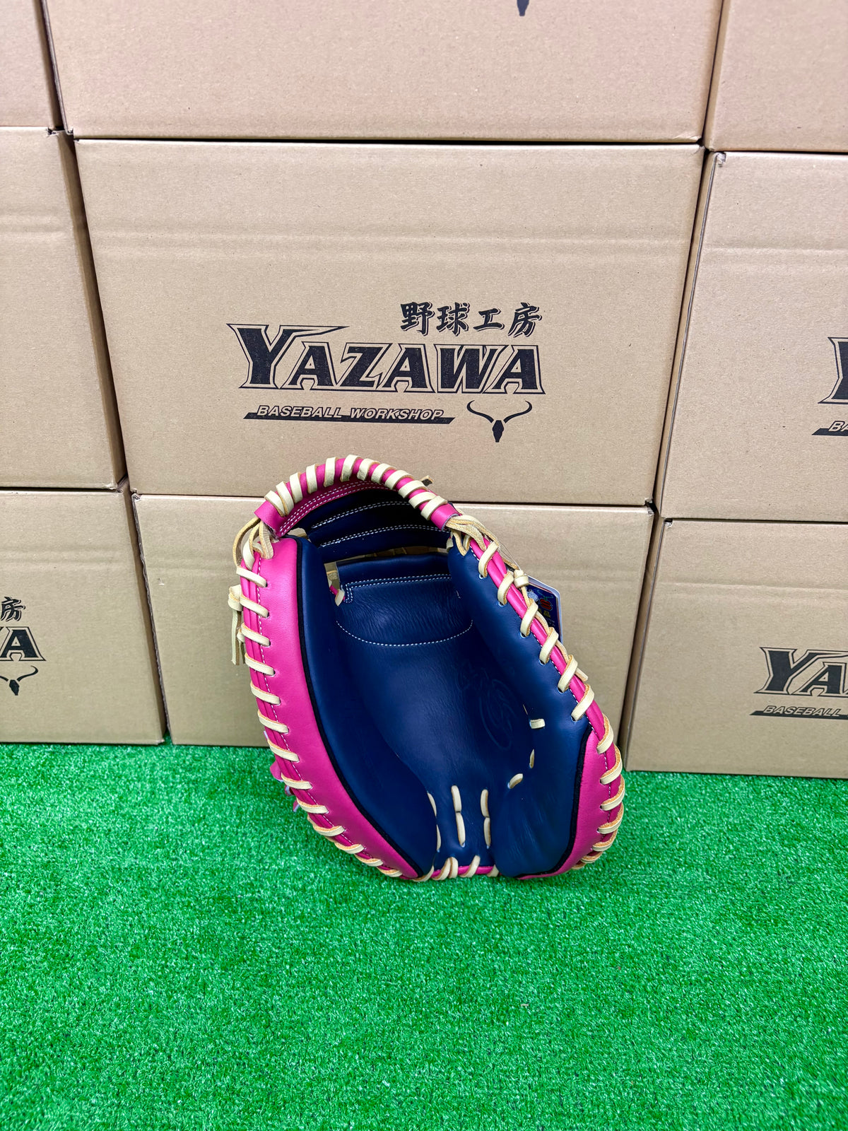 ハタケヤマ　軟式限定キャッチャーミットM9型【型付け済み】ネイビー×ピンク