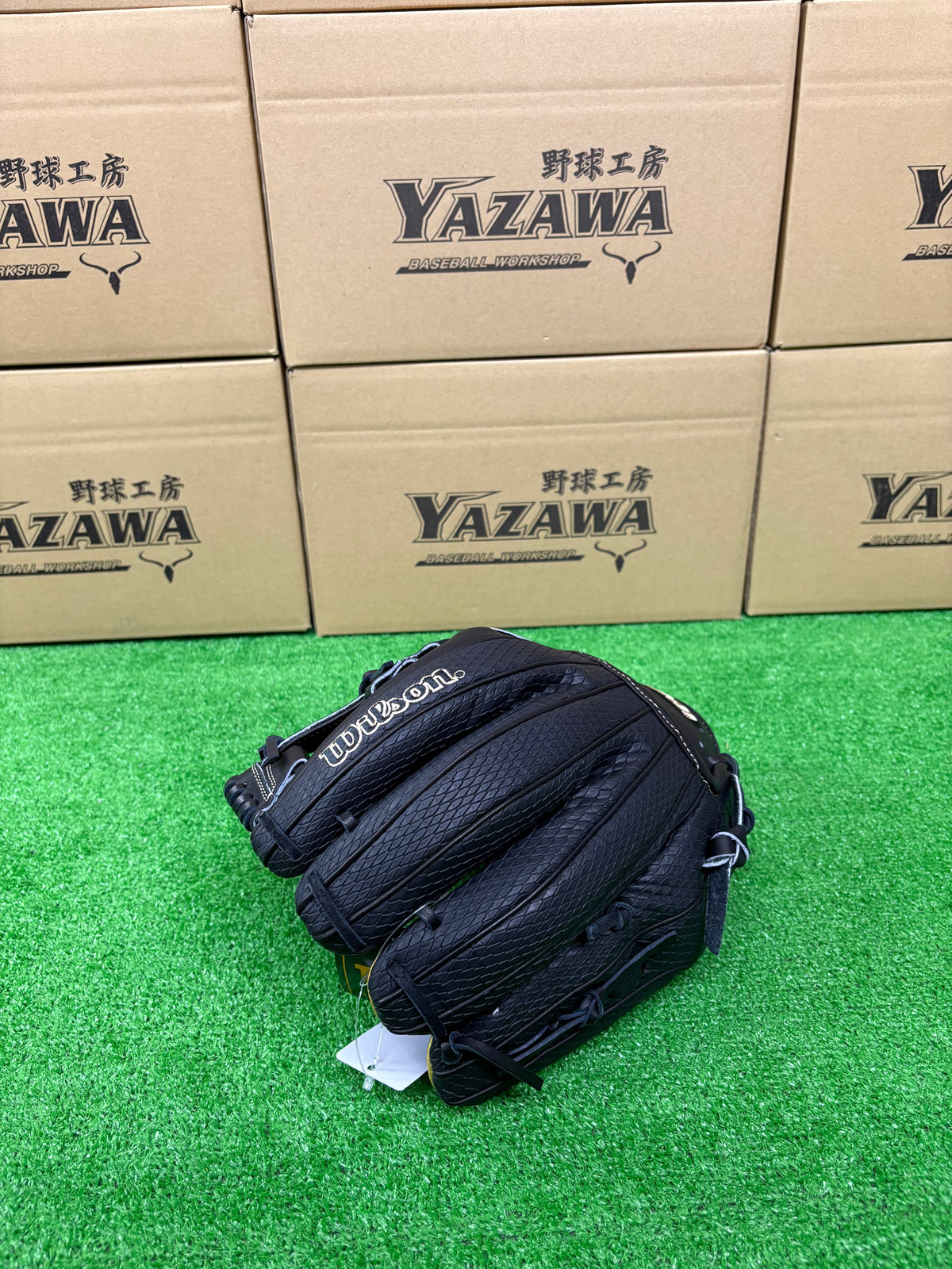 Wilson　軟式内野手用グラブ 【1723型】　ブラック×ブラックSSS
