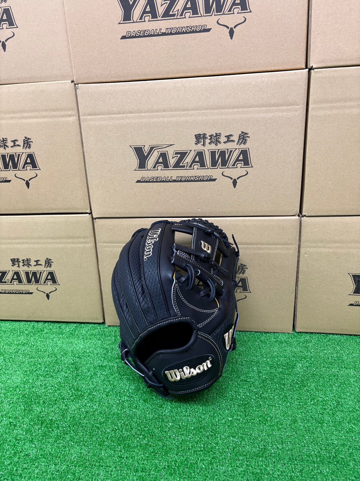 Wilson　軟式内野手用グラブ 【1723型】　ブラック×ブラックSSS