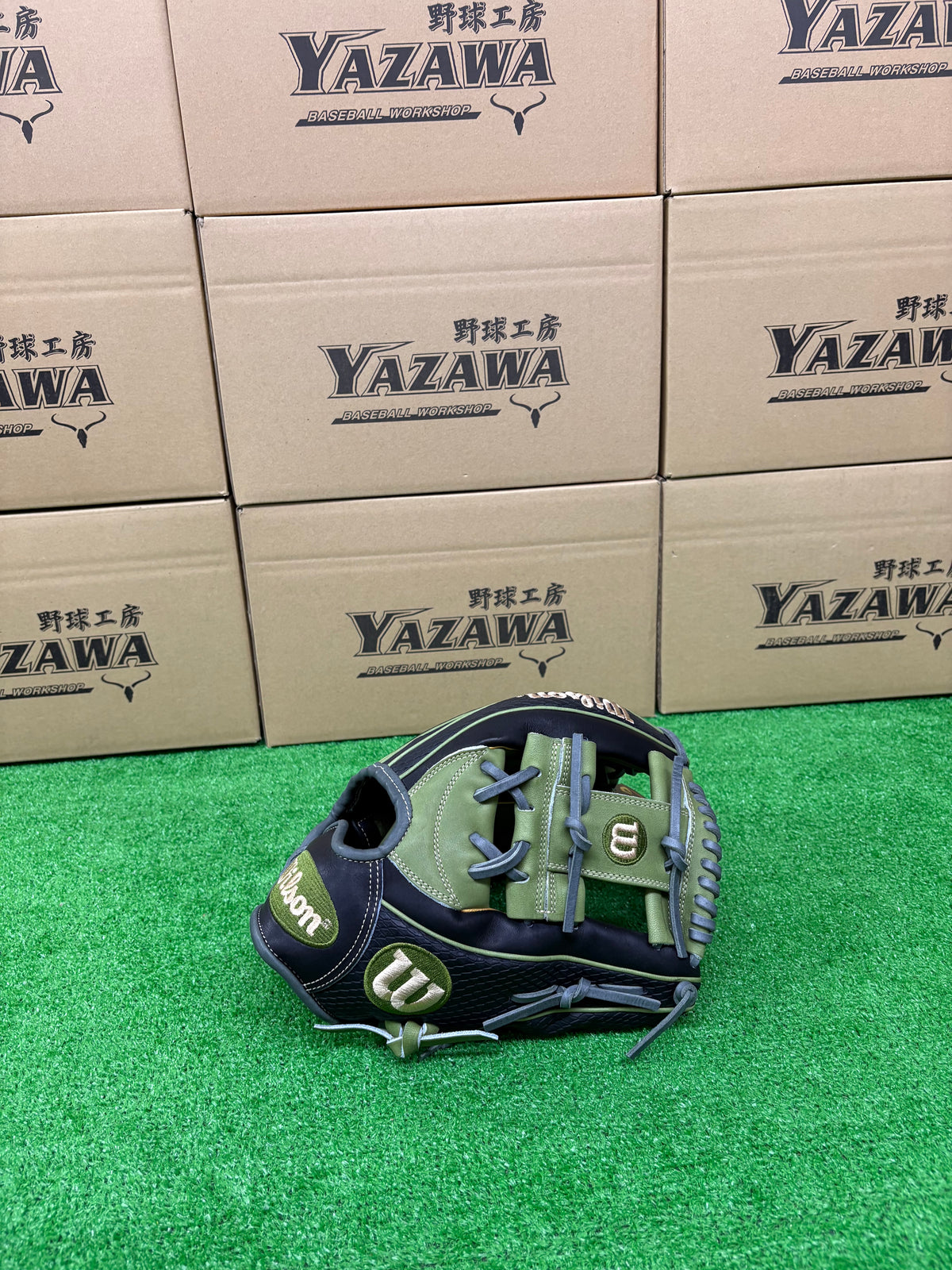 Wilson　軟式内野手用グラブ 【1723型】　ミリタリーグリーン×ブラックSSS