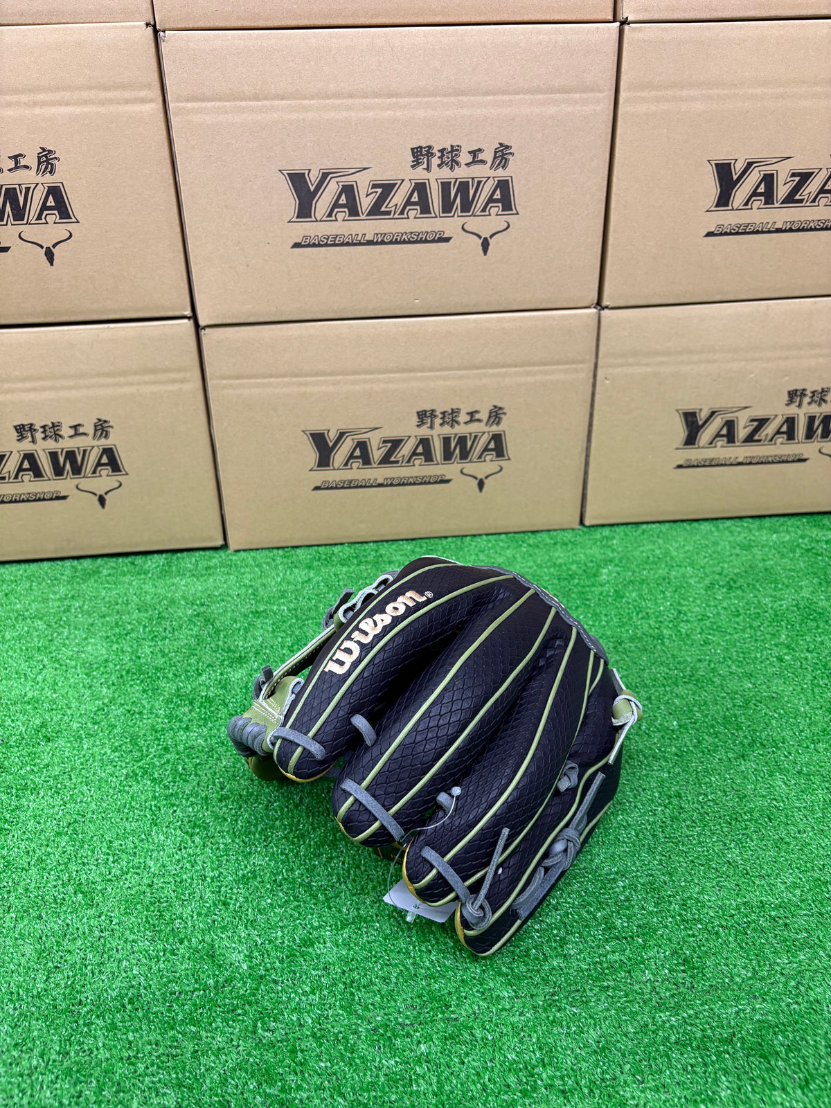Wilson　軟式内野手用グラブ 【1723型】　ミリタリーグリーン×ブラックSSS