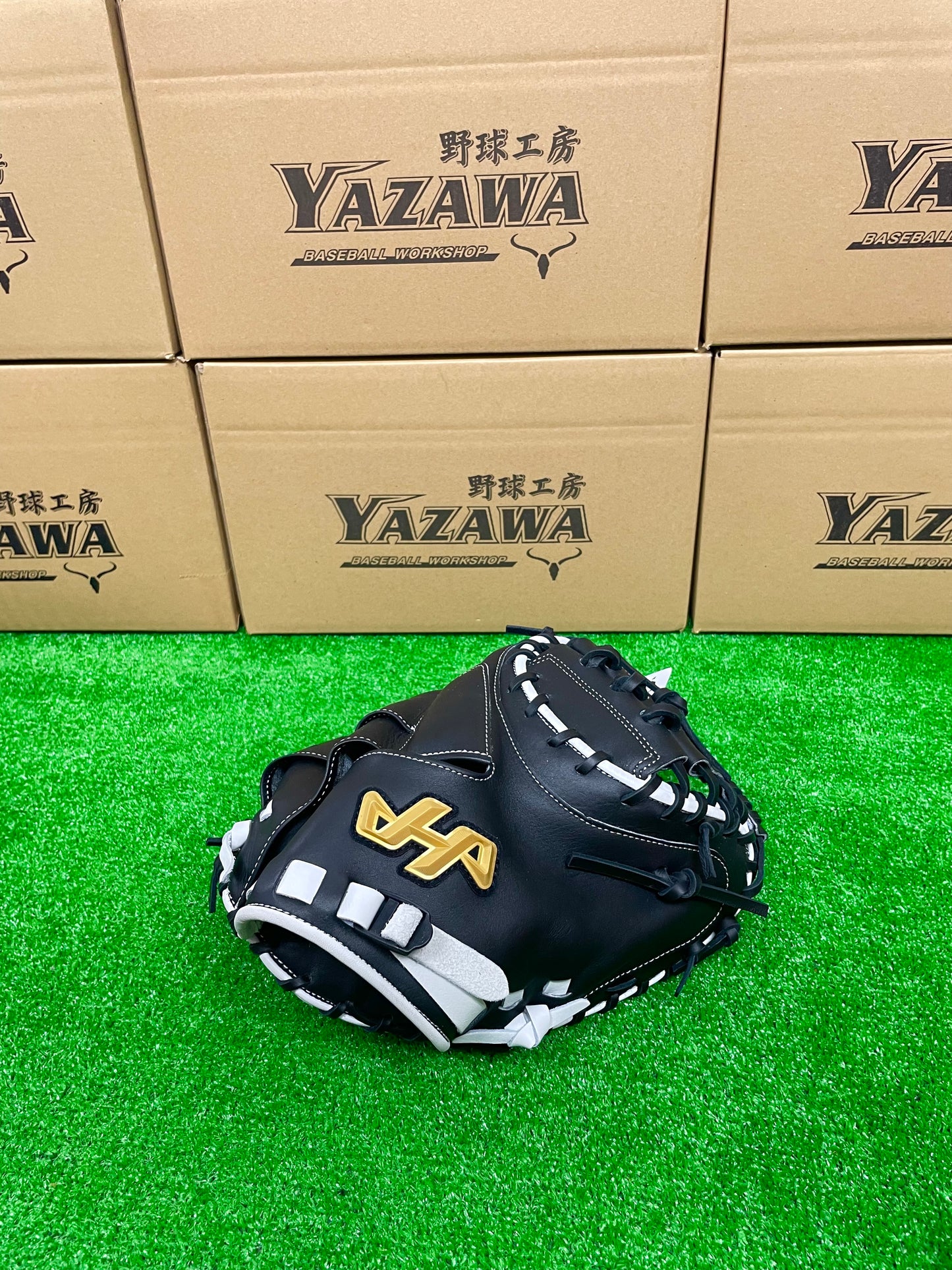 ハタケヤマ　軟式キャッチャーミット2025PRO-M9H　ブラック×ホワイト