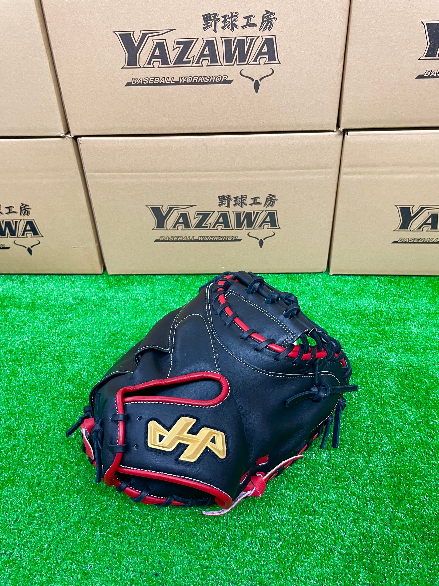 ハタケヤマ　軟式キャッチャーミット2025PRO-M8E　ブラック×レッド