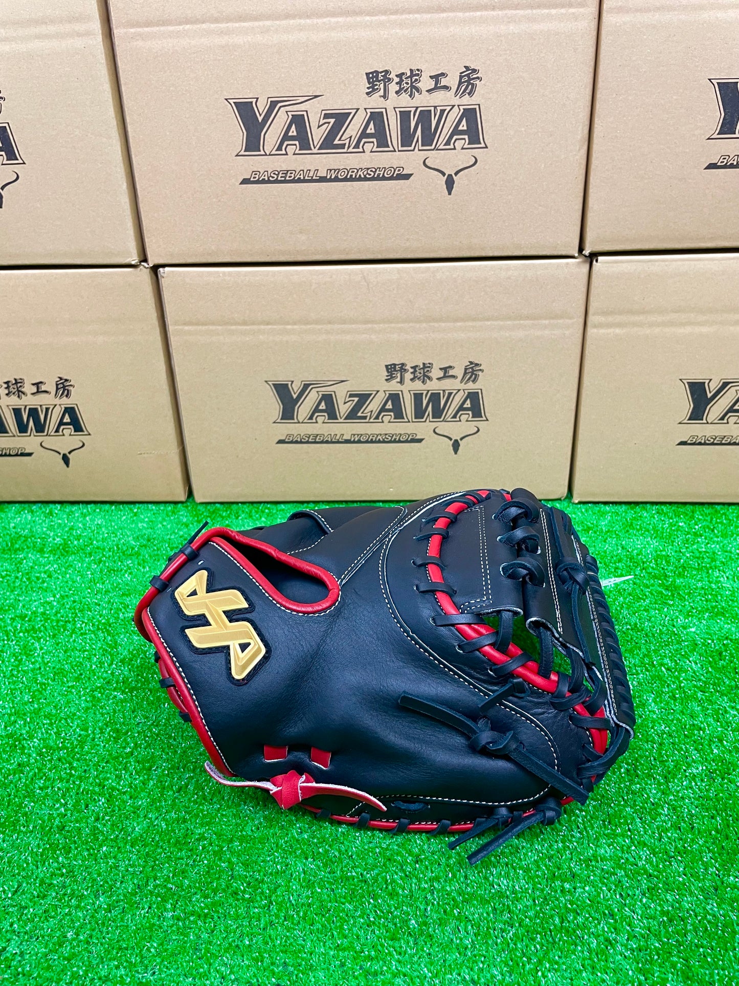 ハタケヤマ　軟式キャッチャーミット2025PRO-M8E　ブラック×レッド