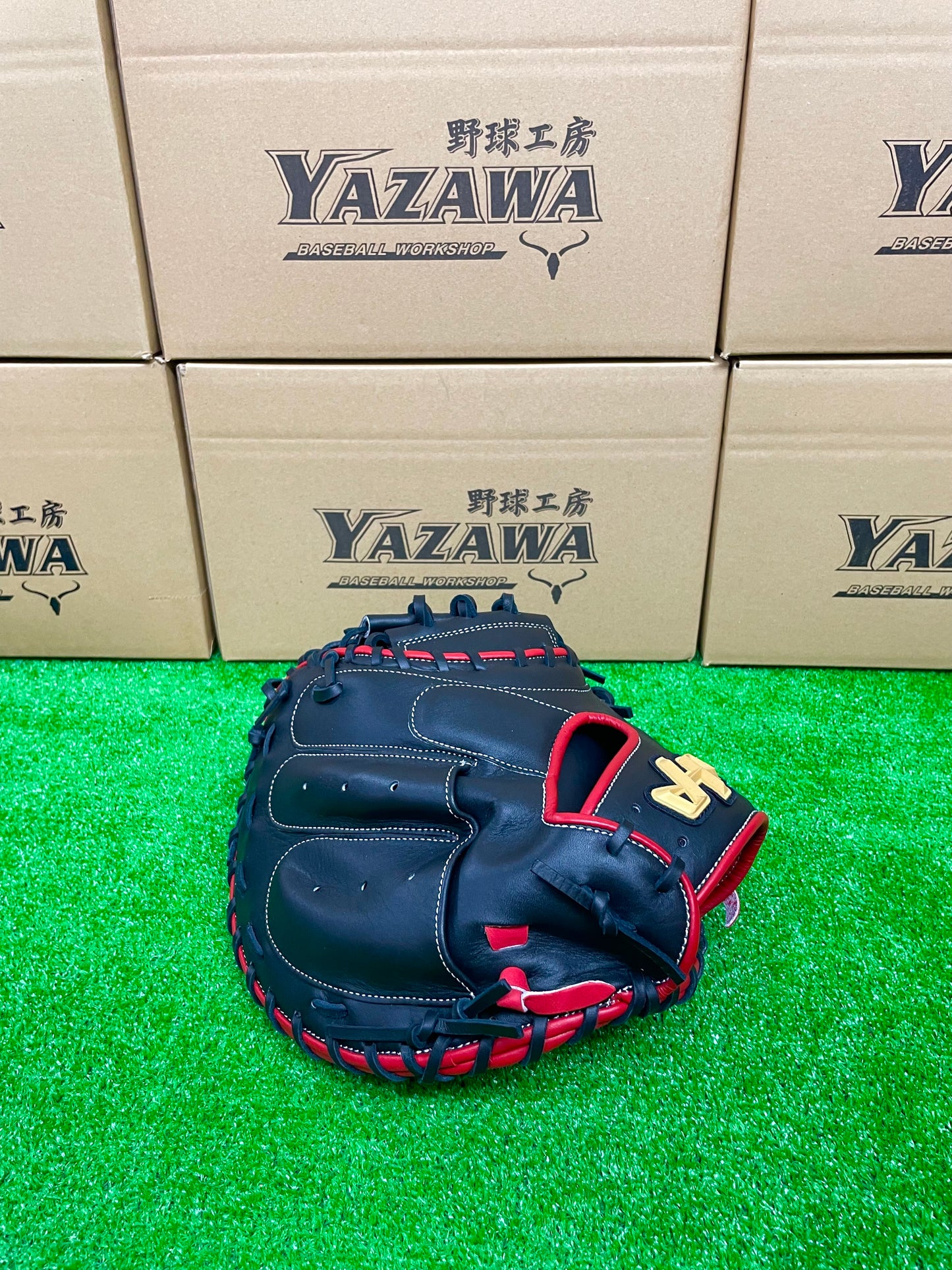 ハタケヤマ　軟式キャッチャーミット2025PRO-M8E　ブラック×レッド