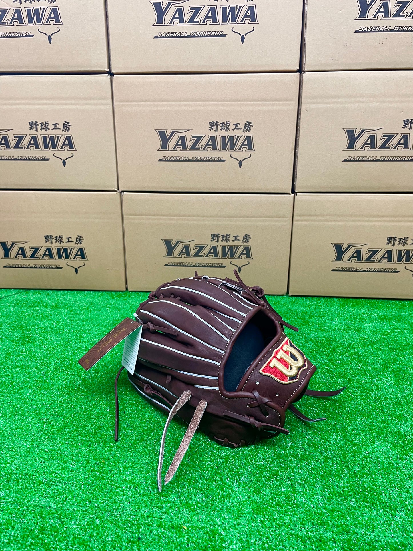 Wilson　硬式投手・ユーティリティ用グラブ　33型 Dブラウン