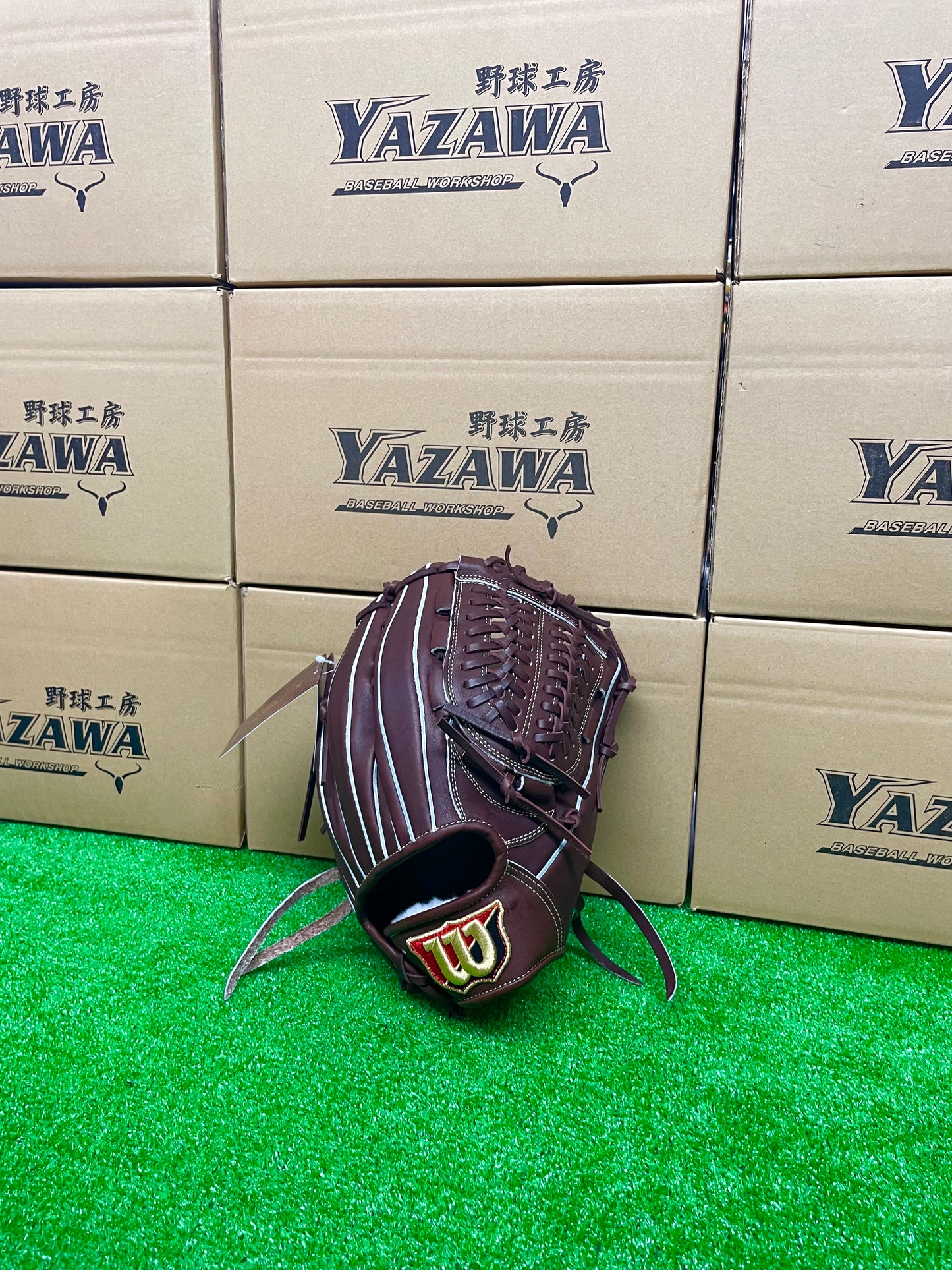 Wilson　硬式投手・ユーティリティ用グラブ　33型 Dブラウン